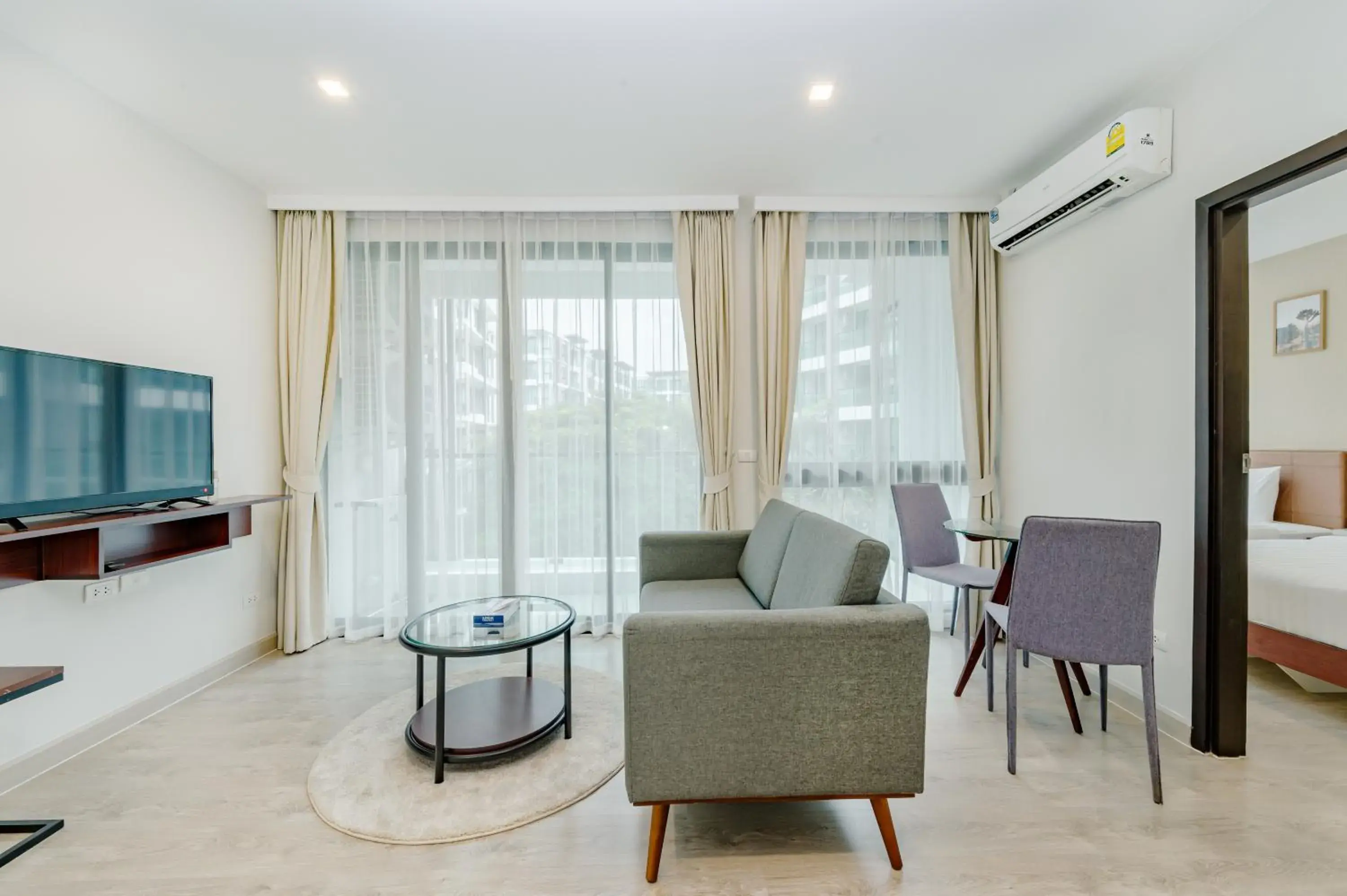 Superior Twin with Pool View in Wyndham Phuket Airport Superior Twin with Pool View in Wyndham Phuket Airport