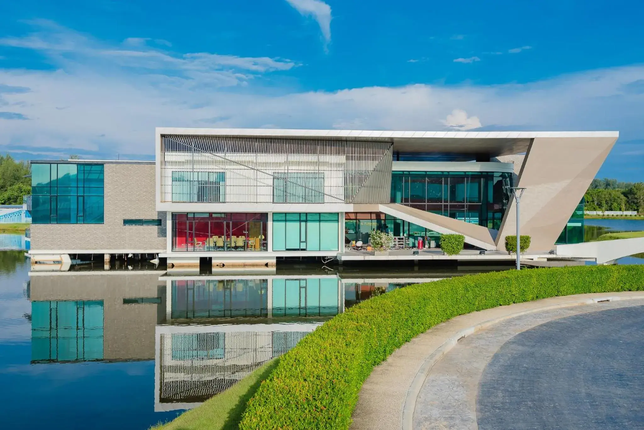 Restaurant/places to eat in Wyndham Phuket Airport Restaurant/places to eat in Wyndham Phuket Airport