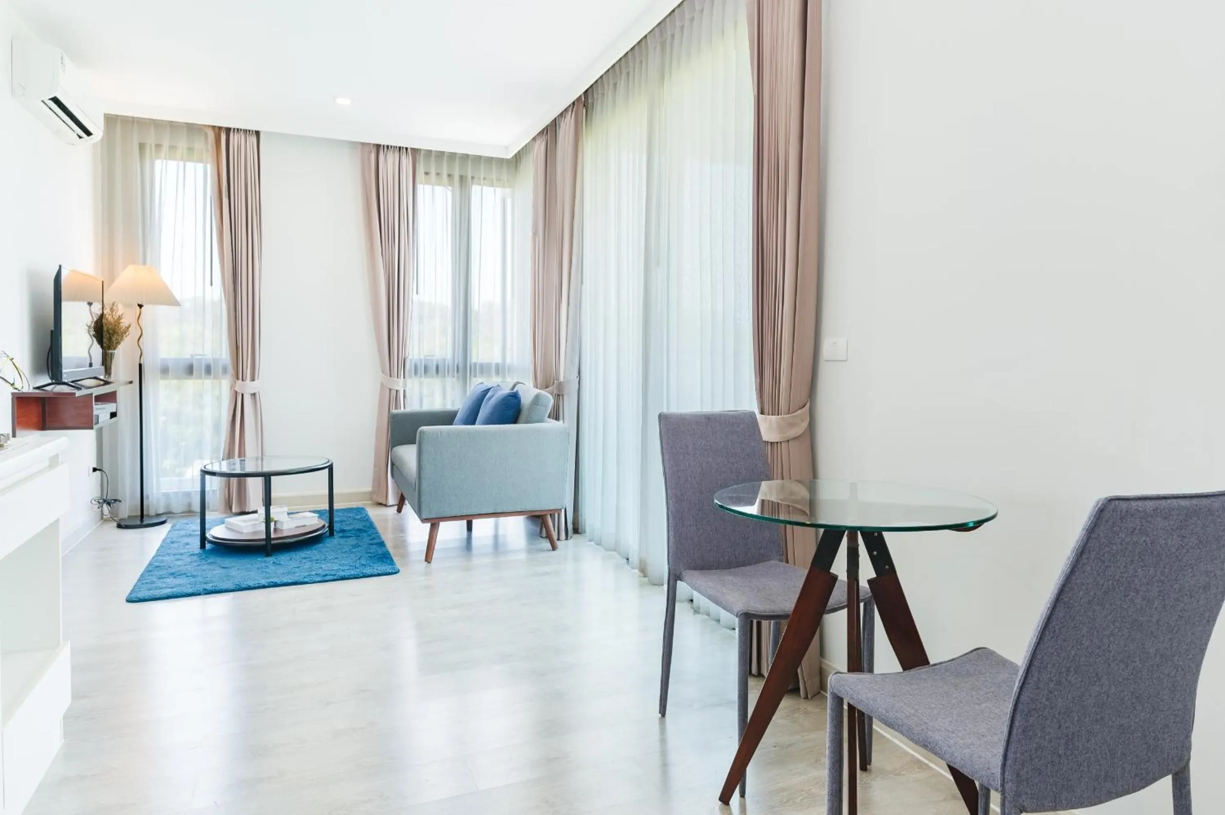 Wyndham Phuket Airport