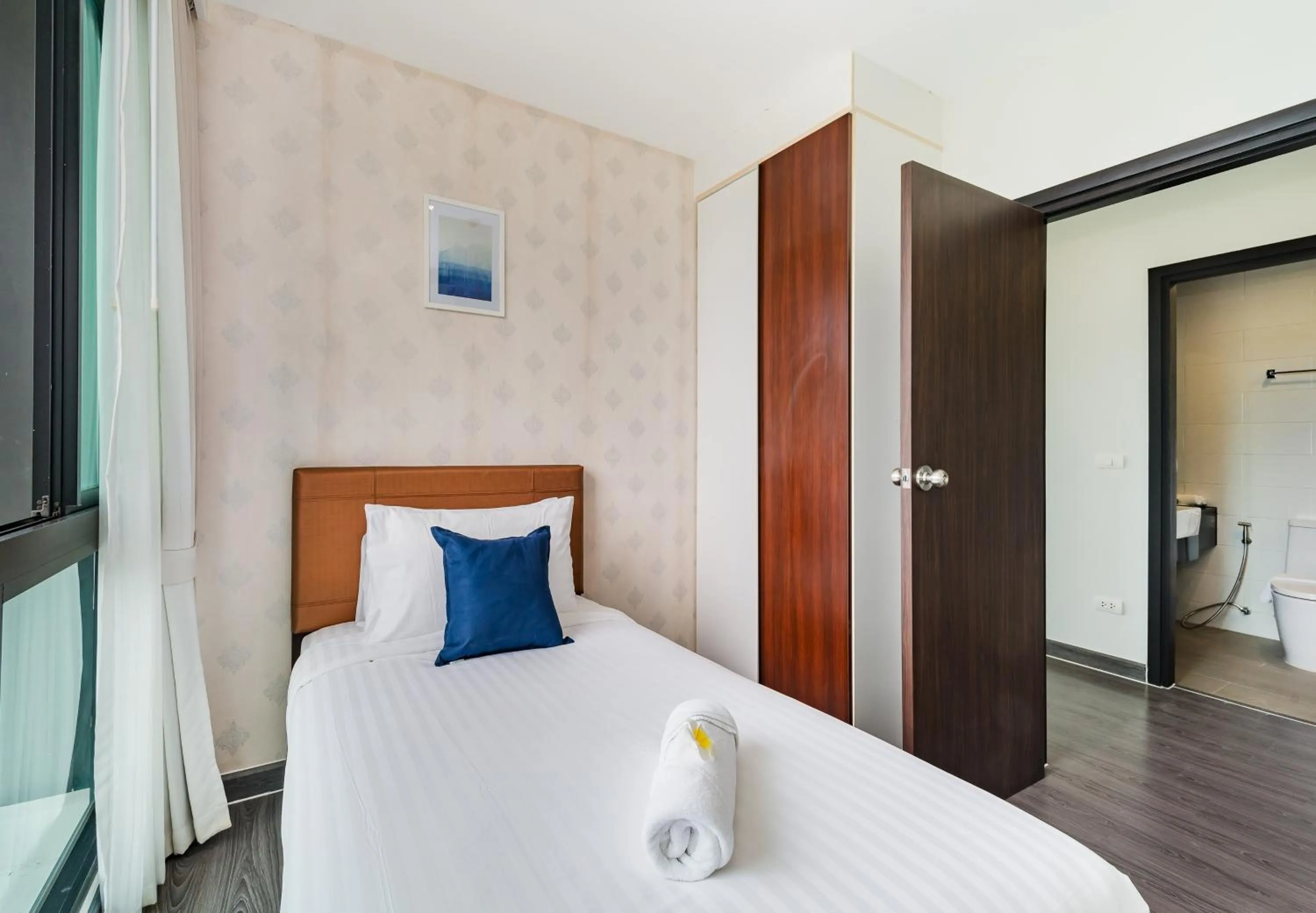 Bedroom, Bed in Wyndham Phuket Airport