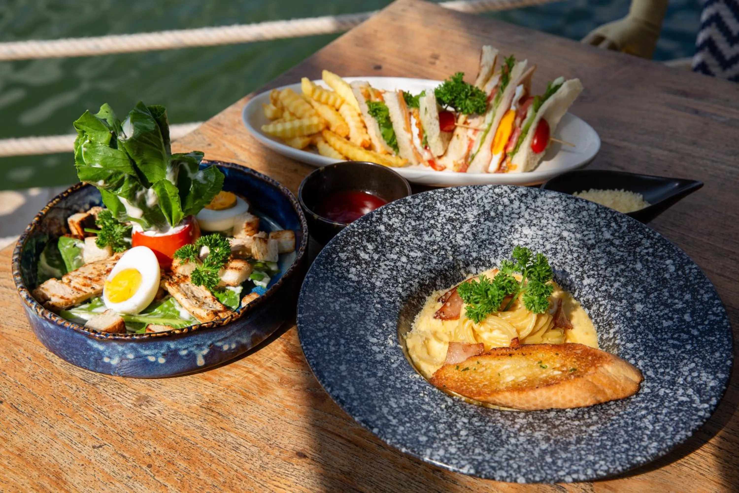 Restaurant/places to eat in Wyndham Phuket Airport