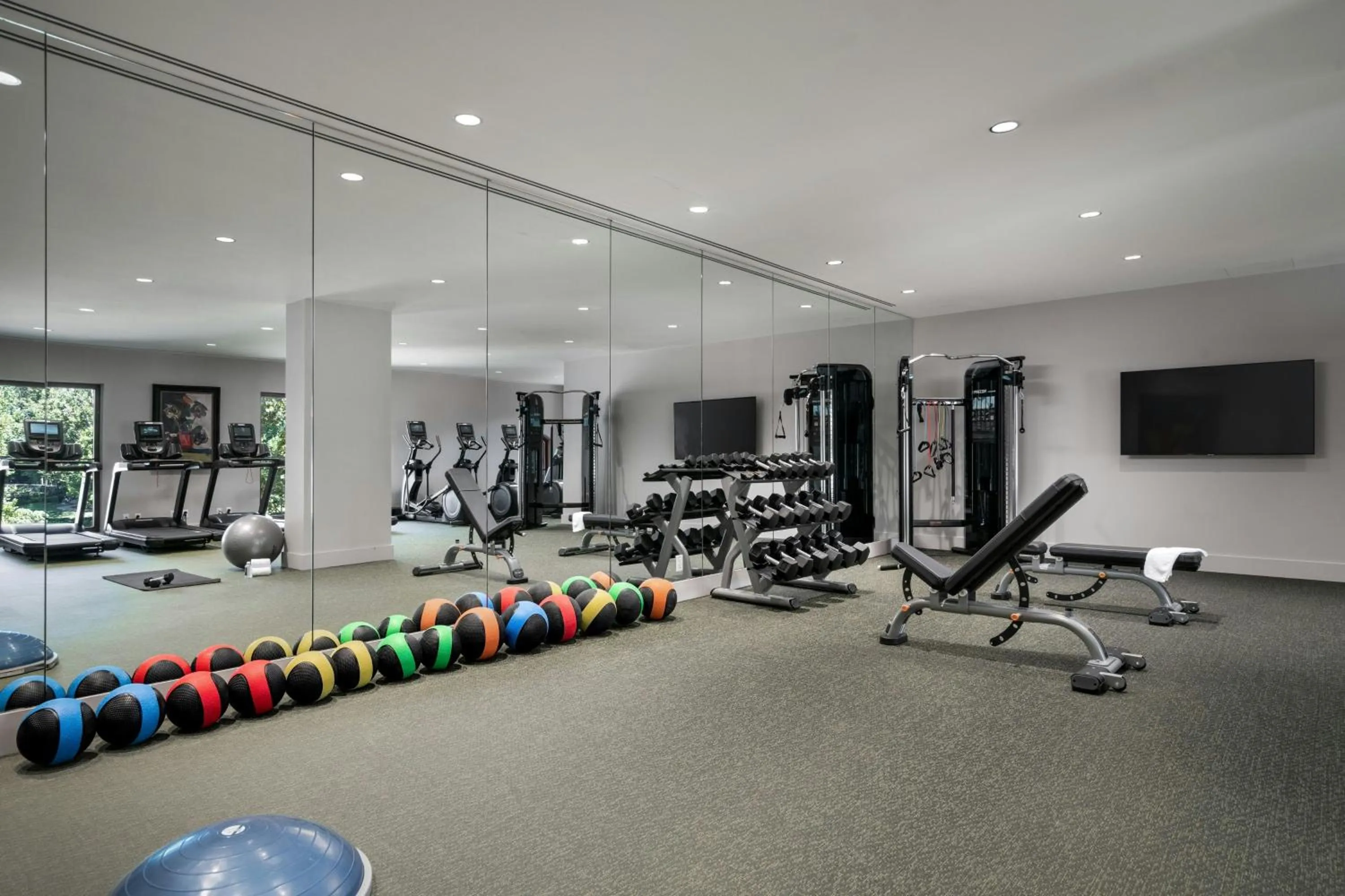 Fitness centre/facilities in Grand Bohemian Lodge Greenville, Autograph Collection
