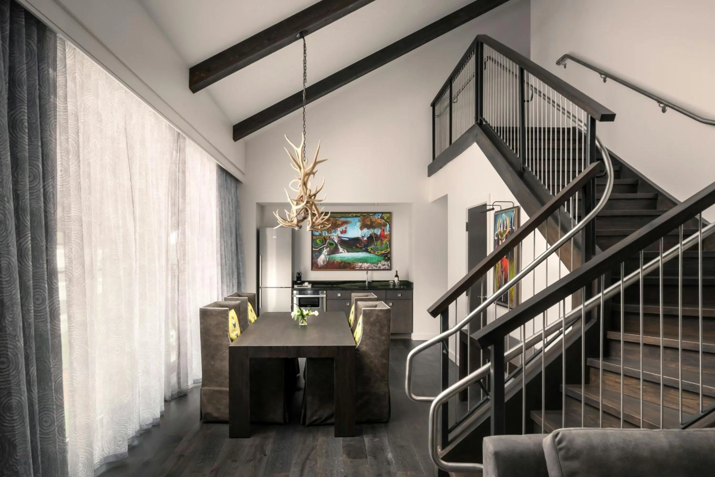 Photo of the whole room in Grand Bohemian Lodge Greenville, Autograph Collection