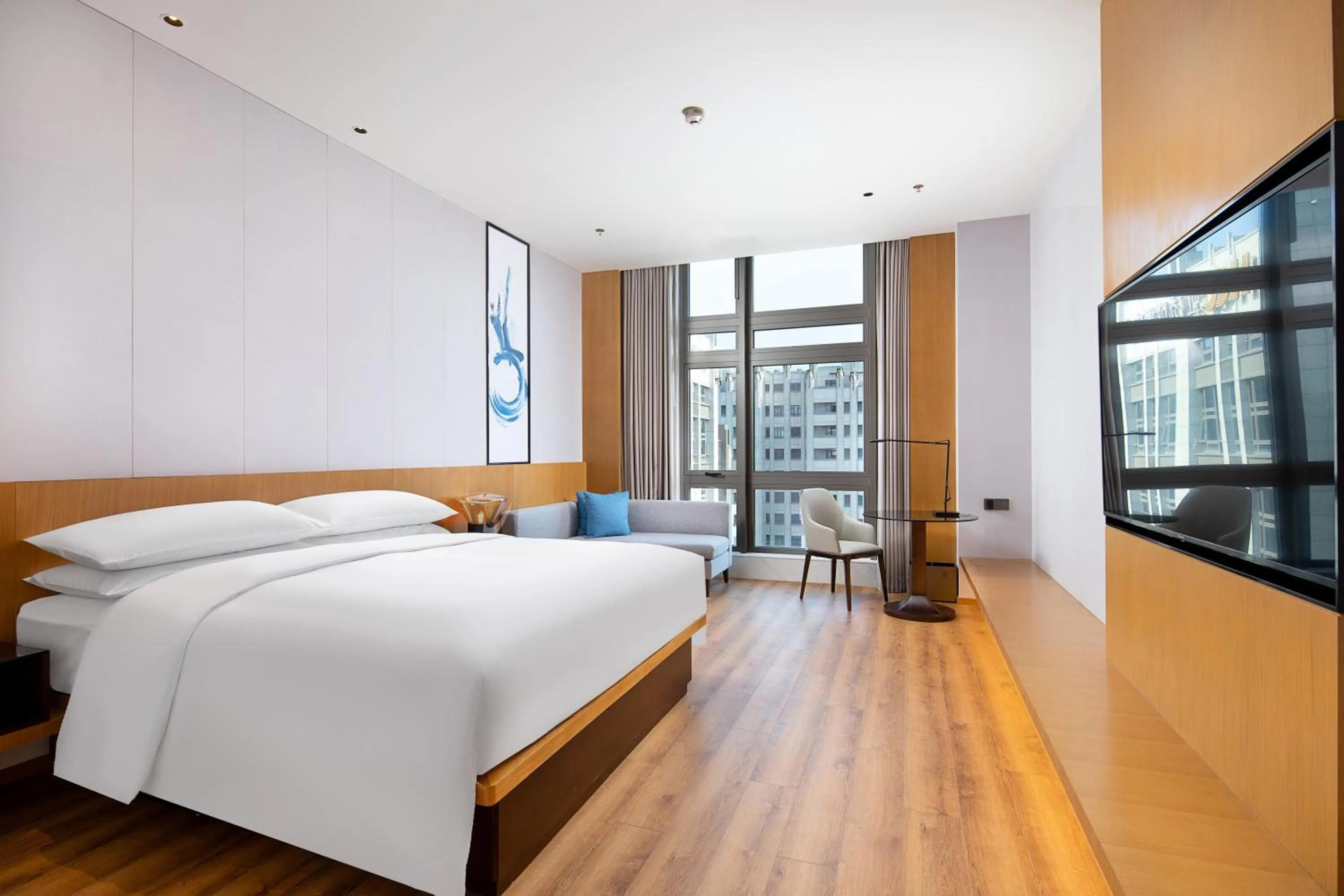 Photo of the whole room, Bed in Fairfield by Marriott Shanghai Hongqiao NECC