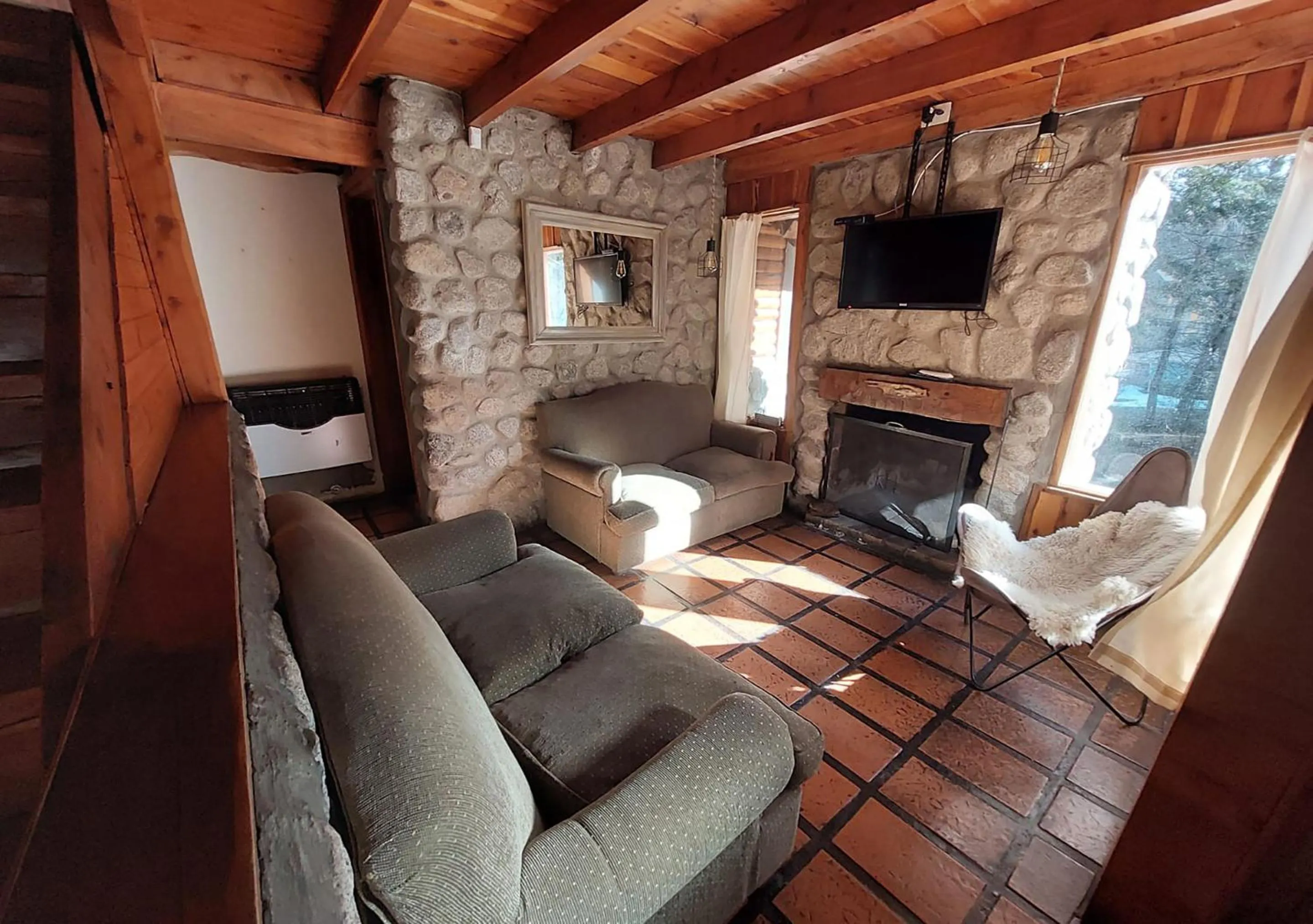 Living room in Ruma Andina by DOT Cabana