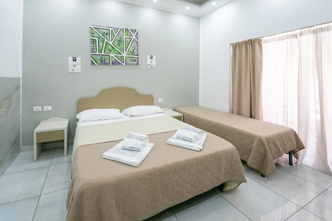 Bed in Royal H Umberto I, Napoli Centro, by ClaPa Group