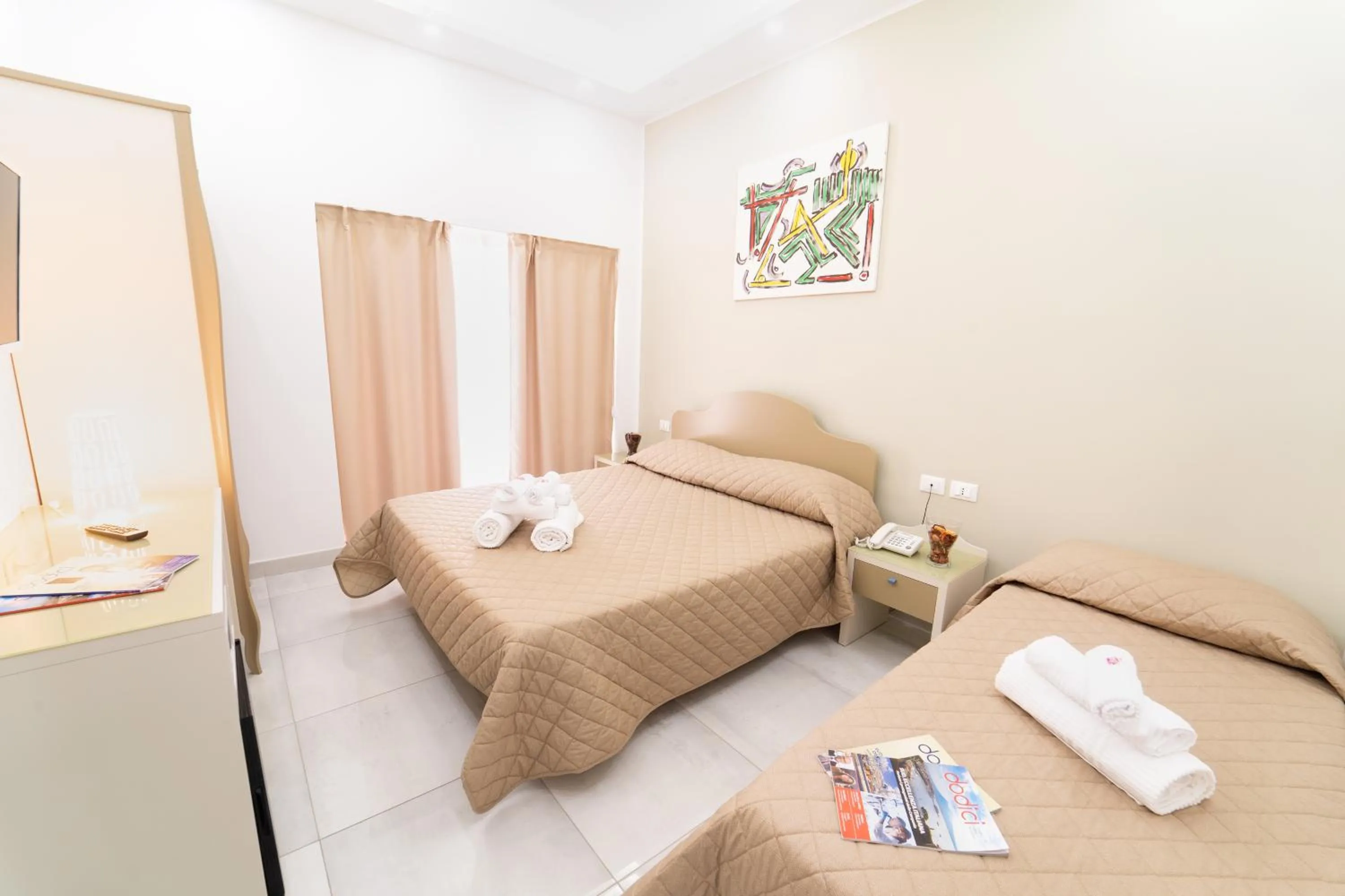 Bed in Royal H Umberto I, Napoli Centro, by ClaPa Group