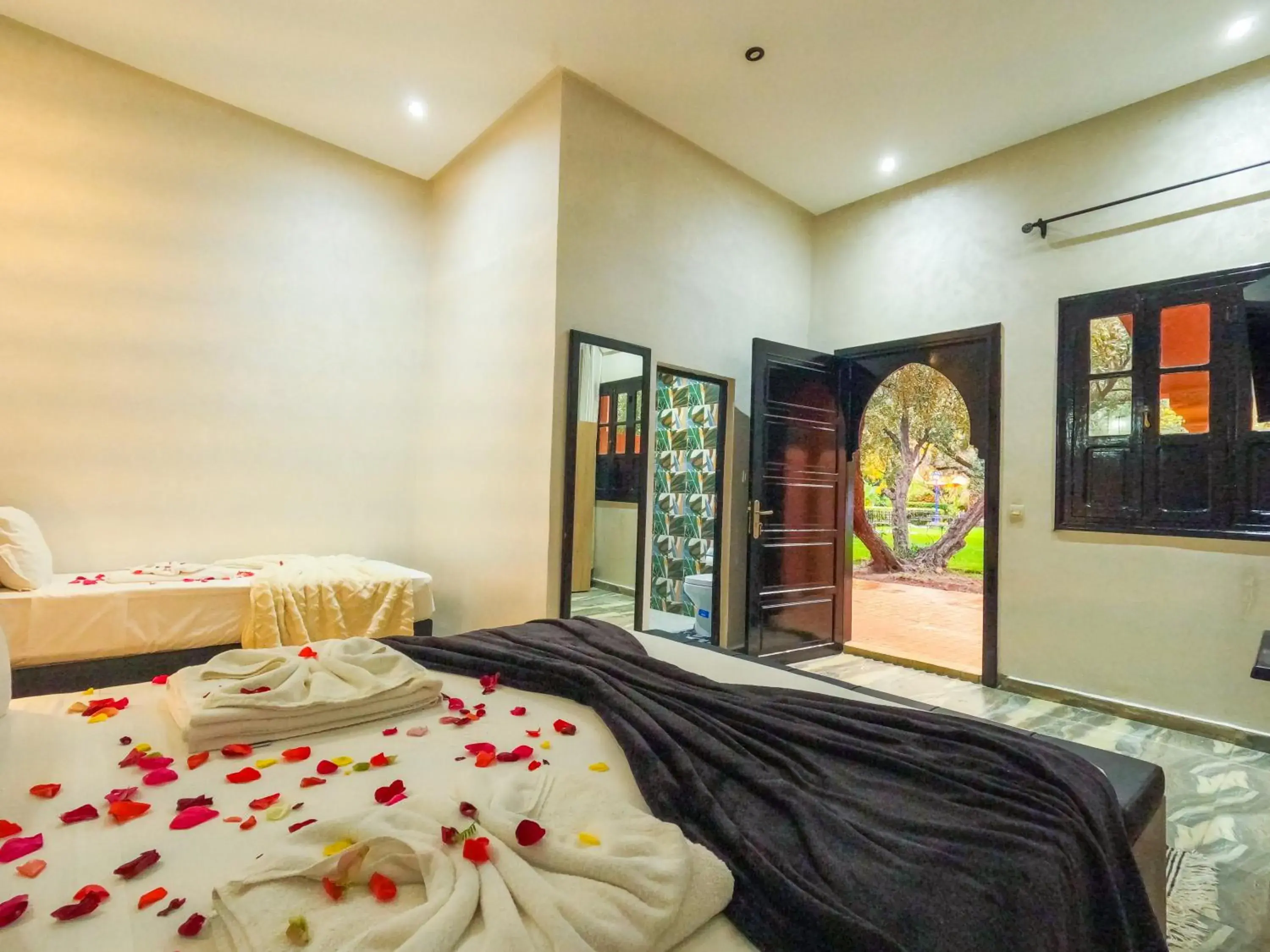 Triple Room with Garden View in RIAD REDWAN Triple Room with Garden View in RIAD REDWAN