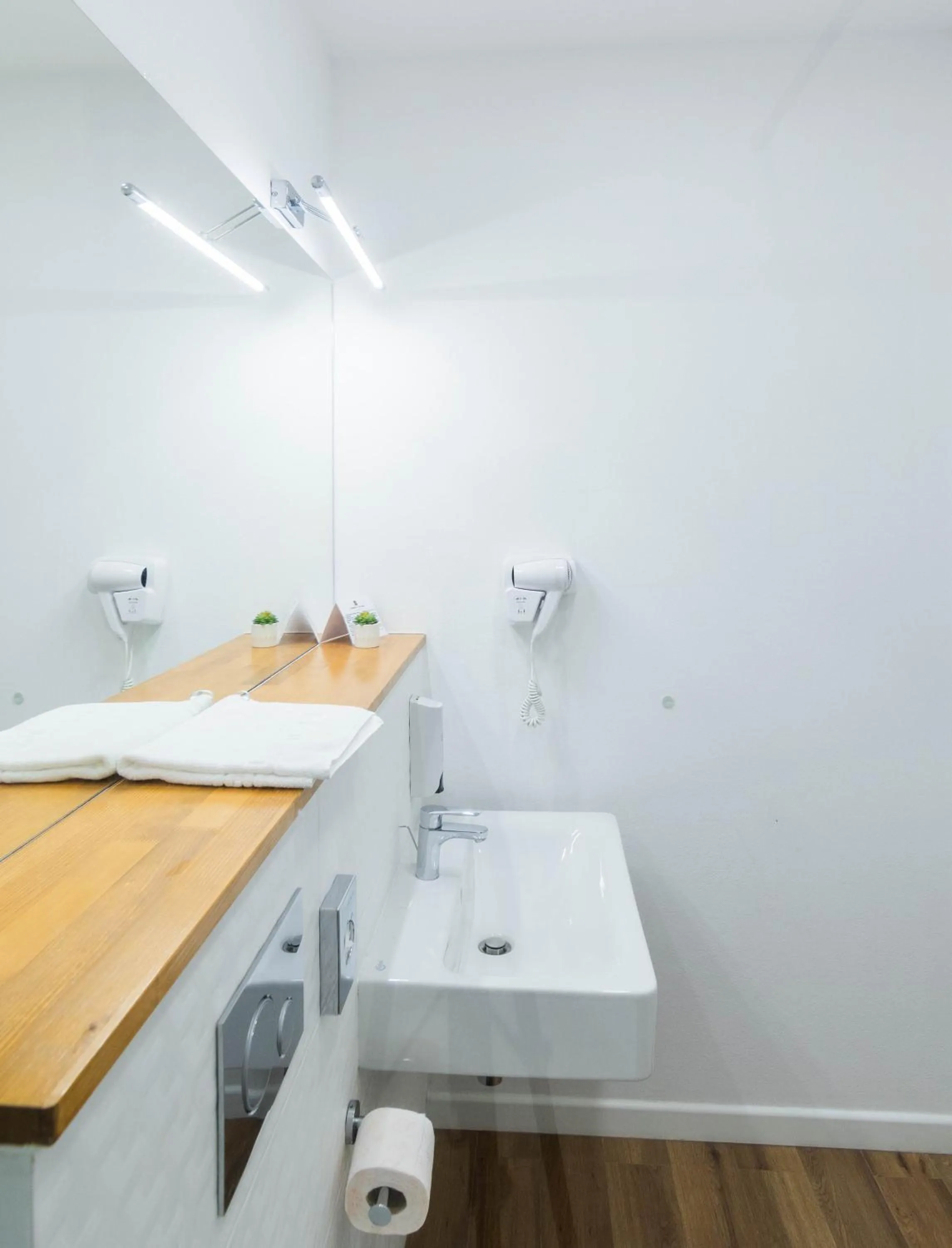 Bathroom in Hotel Urban