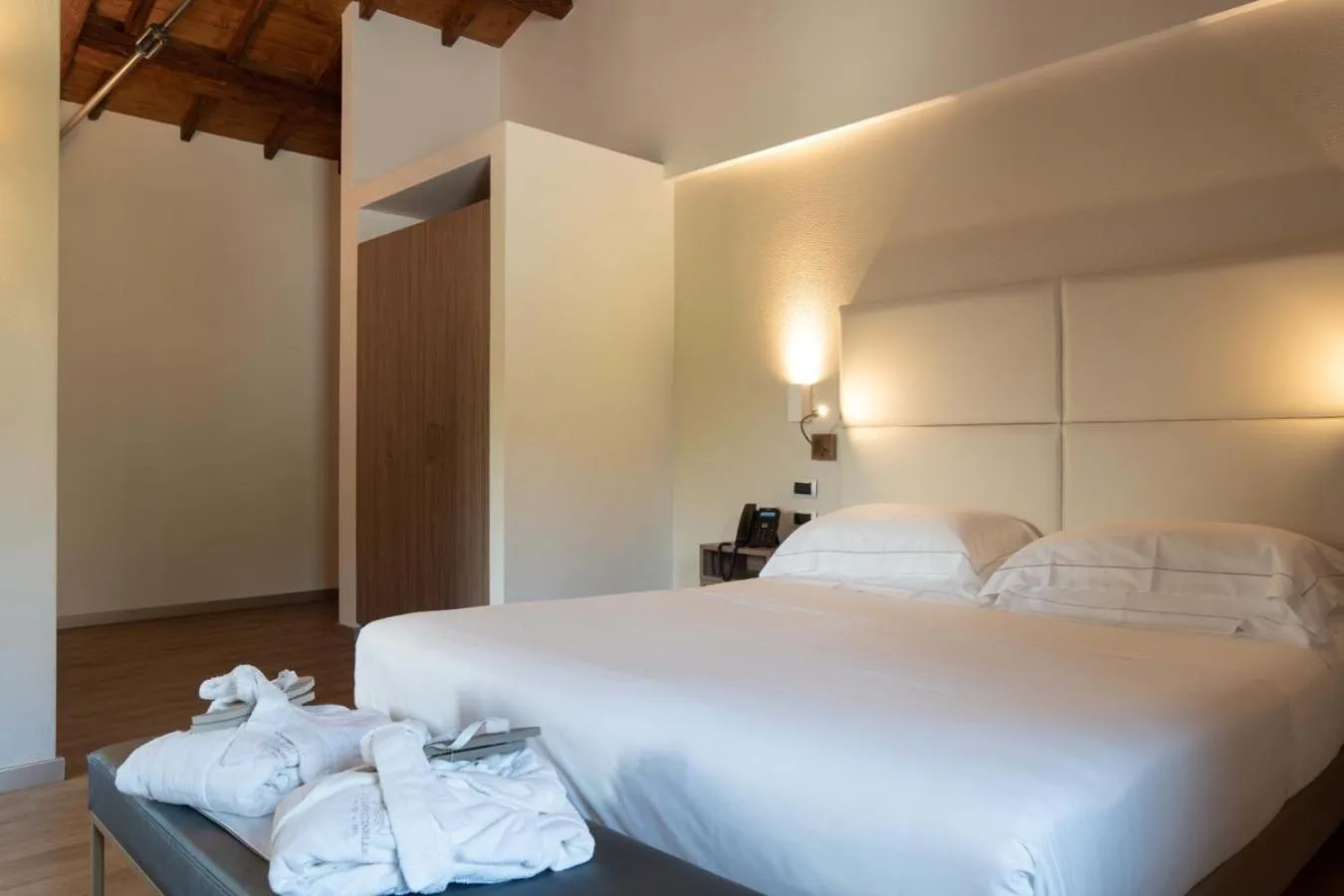 Bed in Le Cappuccinelle Suites&SPA