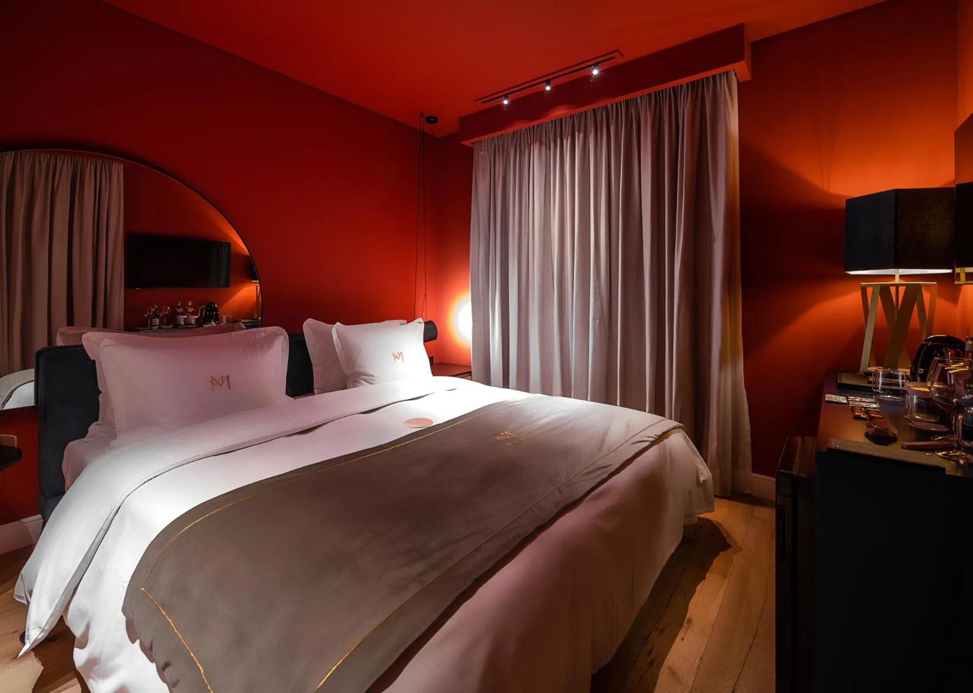 Bed in Mert Boutique Hotel