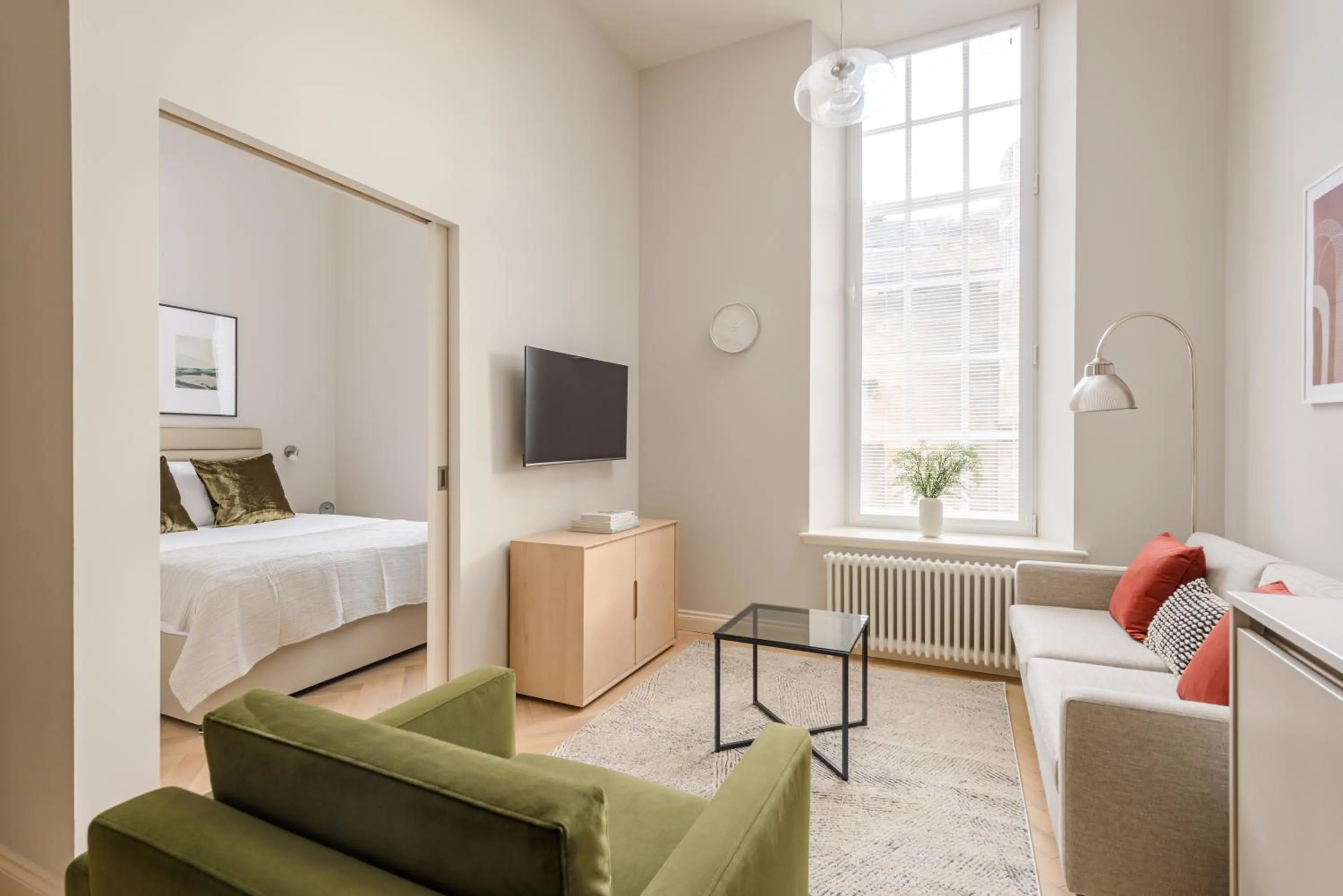 TV and multimedia, Bed in Museum Apartments