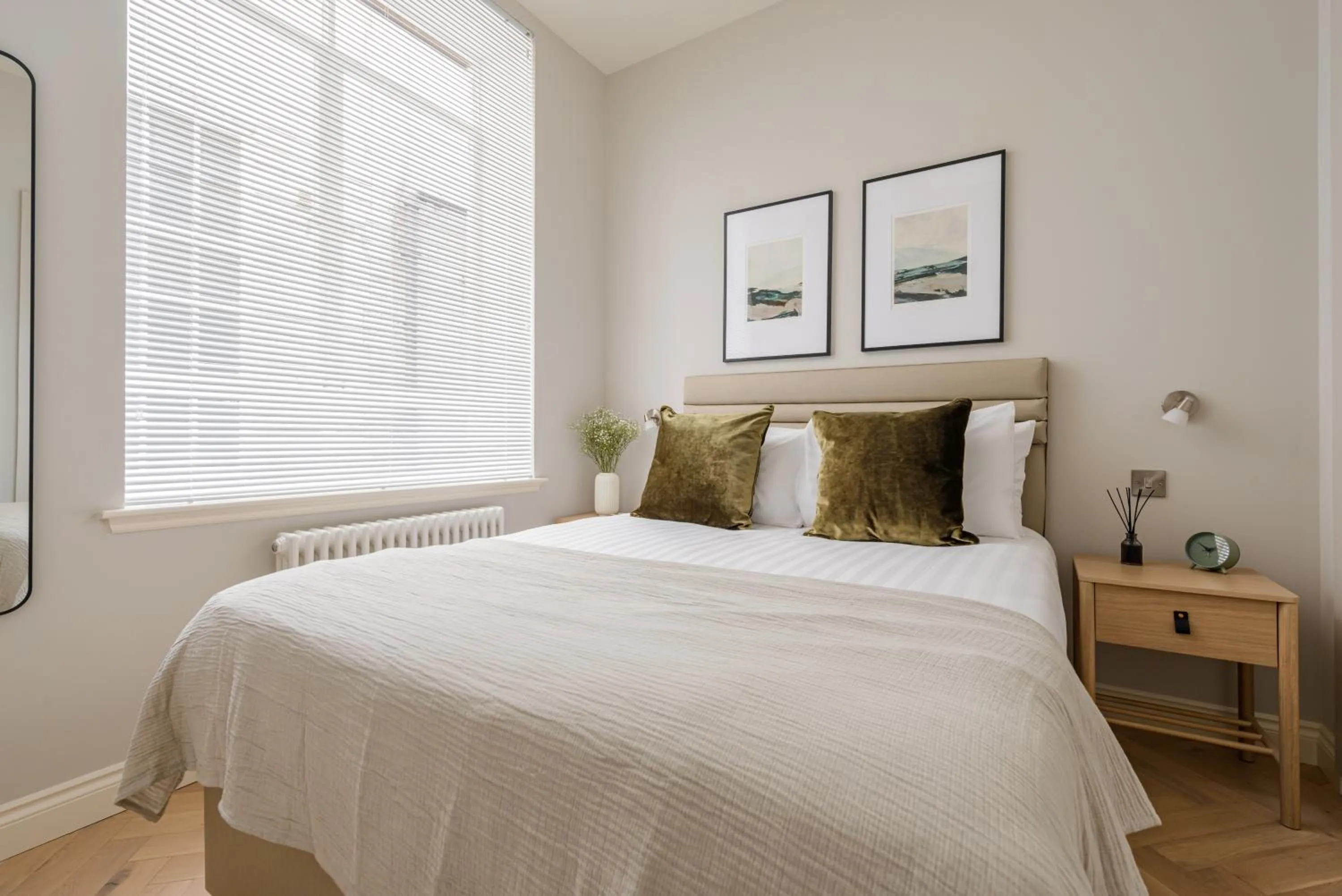 Bed in Museum Apartments