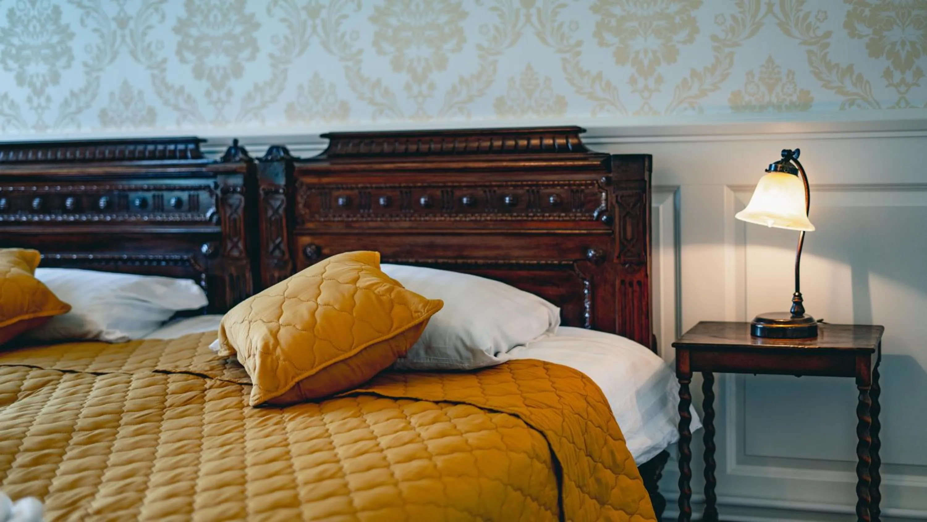 Bed in Svaneholm Hotel