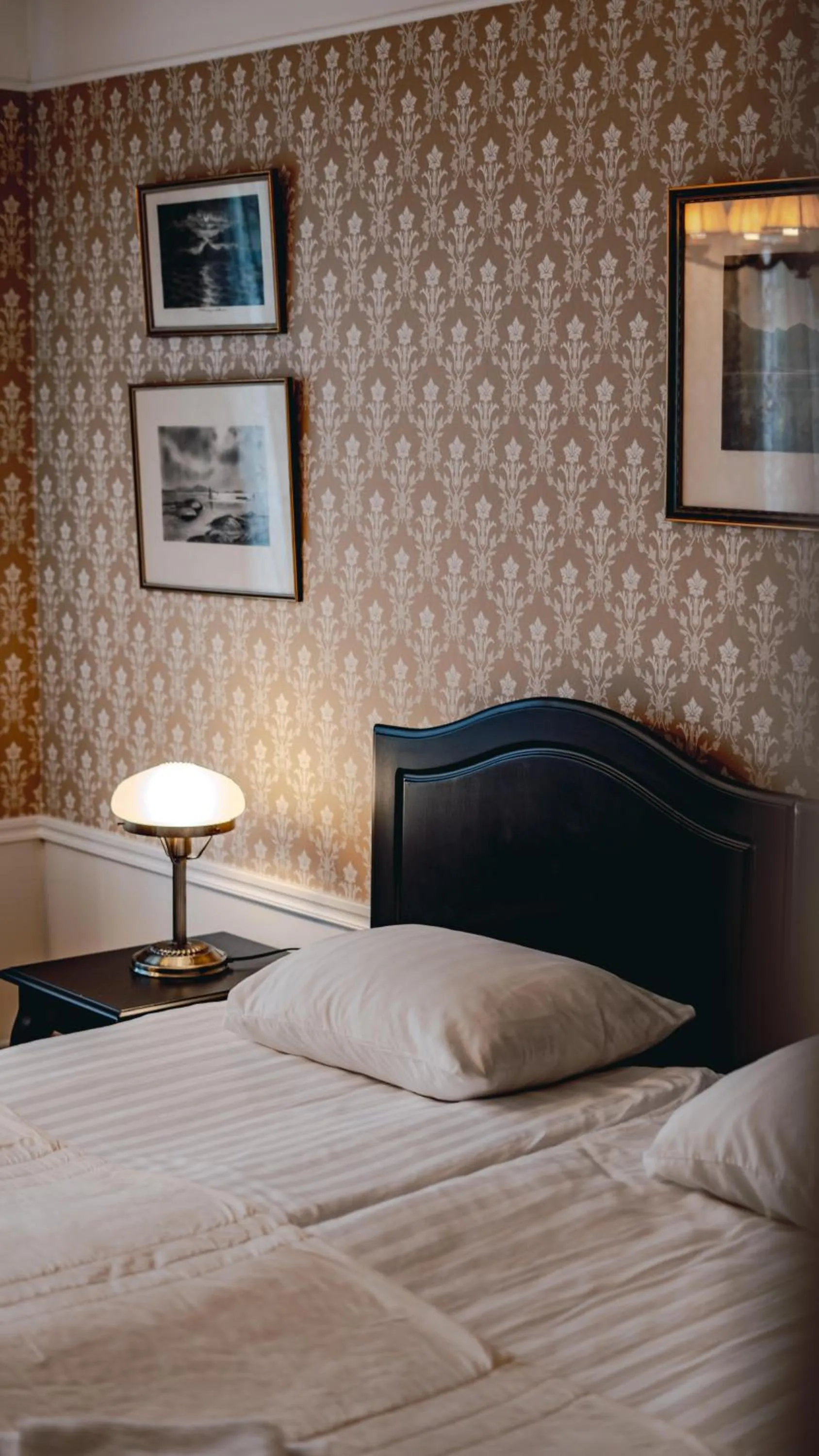 Bed in Svaneholm Hotel