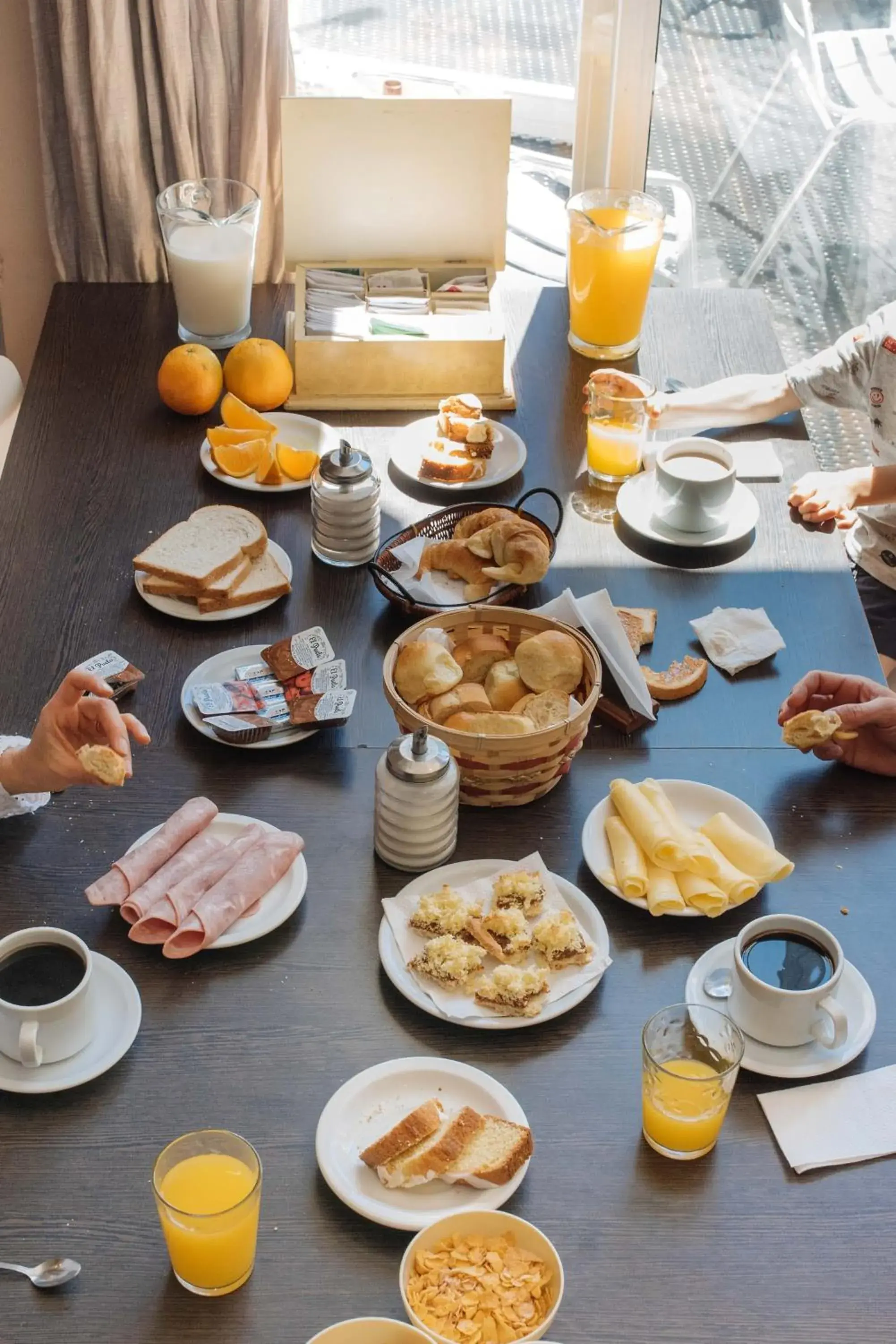 Food in Tangoinn Club Hotel Food in Tangoinn Club Hotel
