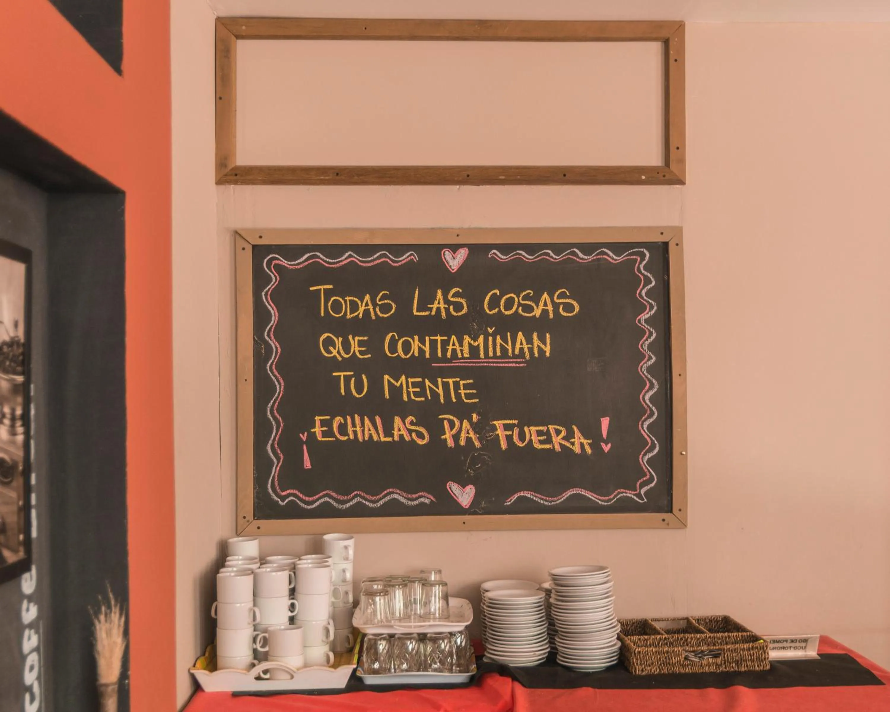 Food and drinks in Tangoinn Club Hotel