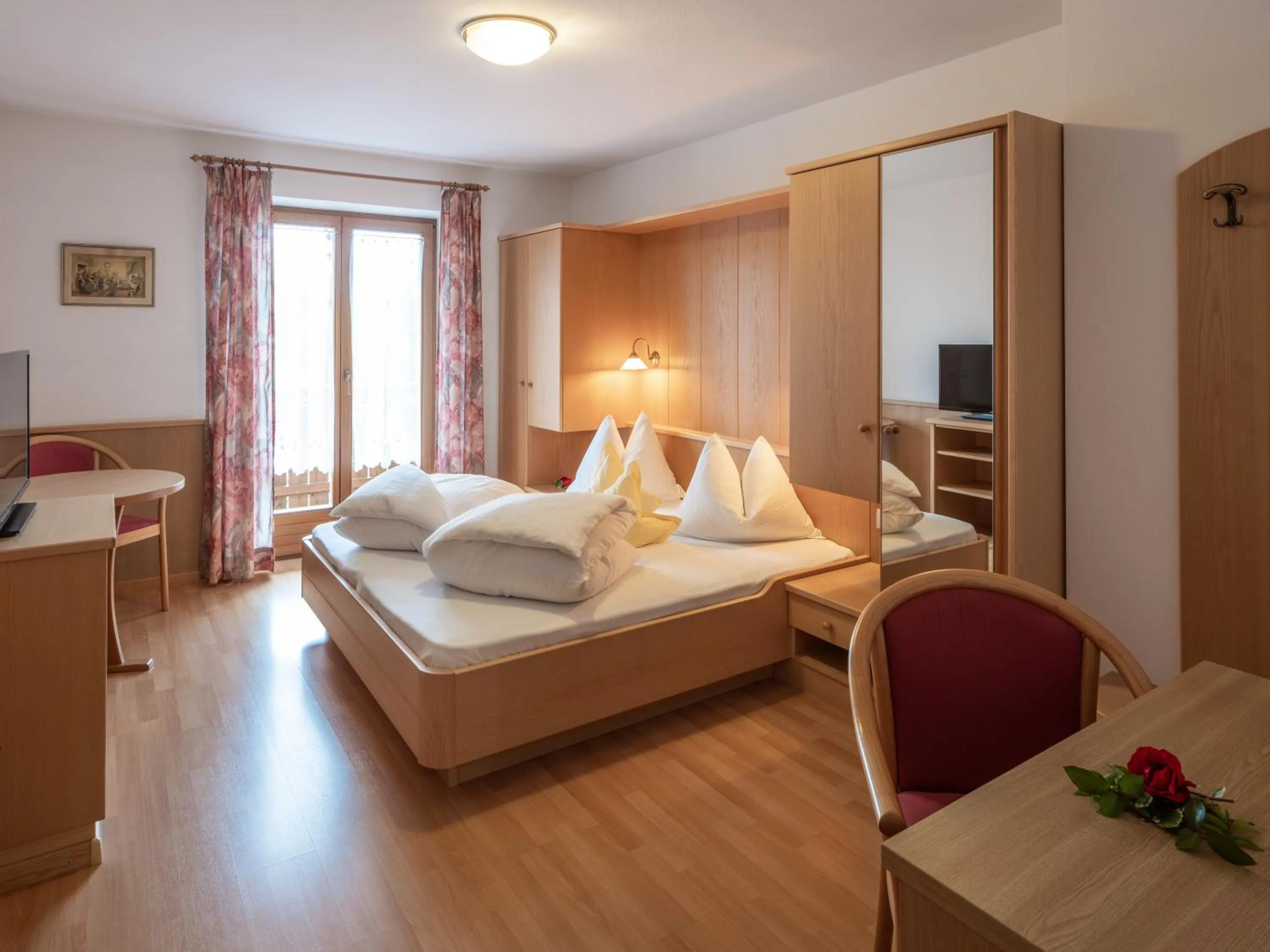 Photo of the whole room, Bed in Hotel B&B Martha