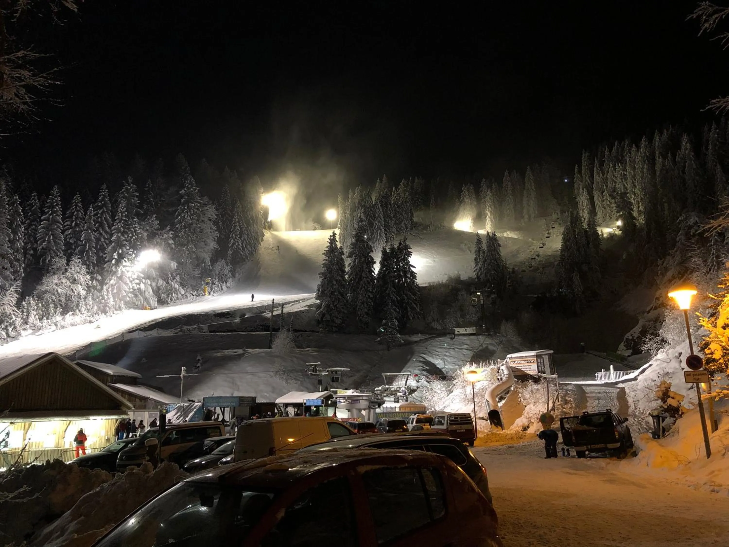 Skiing in Zur alten Fabrik