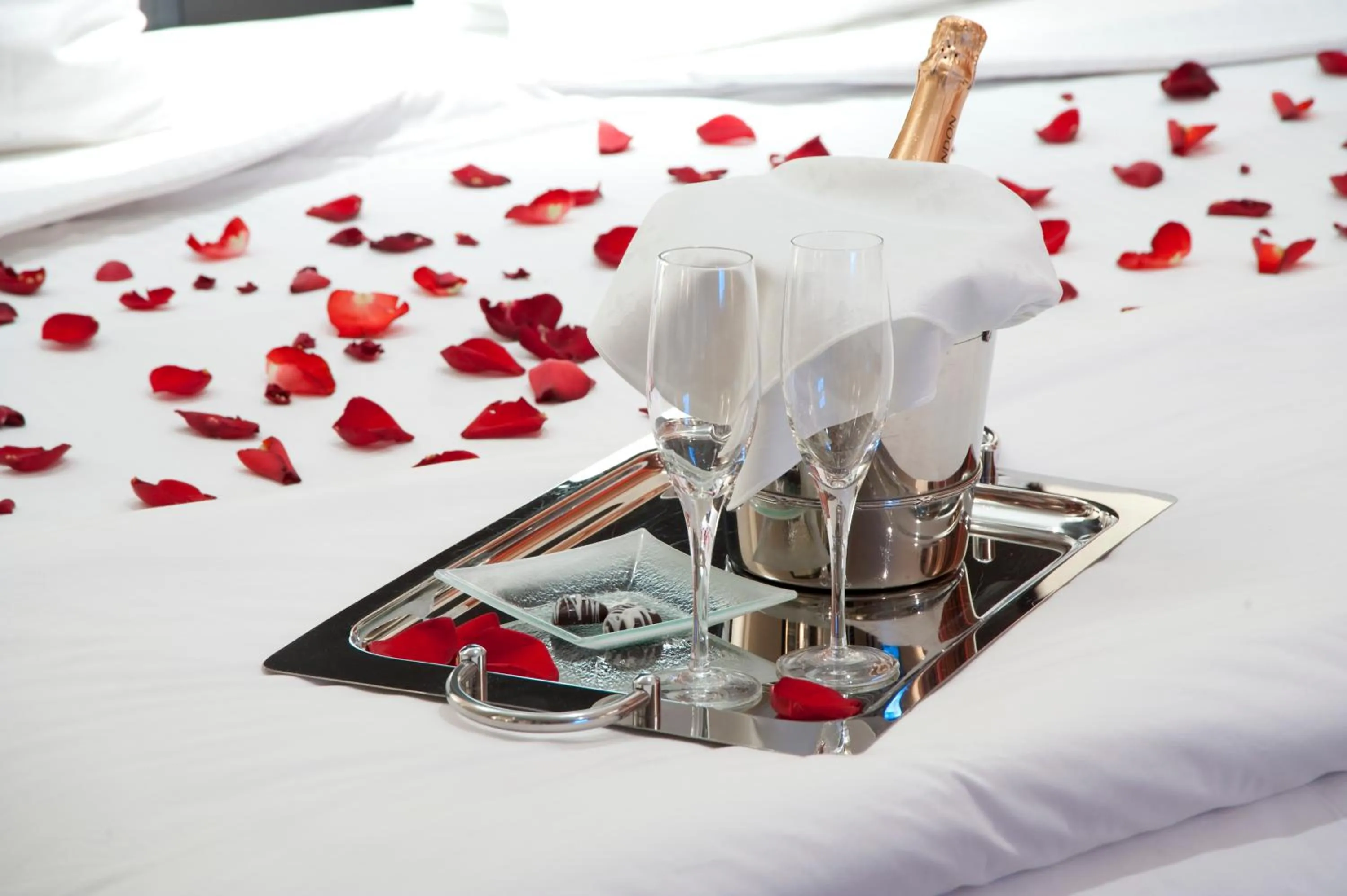 Bed in Hotel Casino Magic