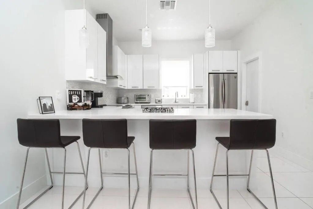 Across the Ocean few steps to beach contemporary three Bedroom townhouse