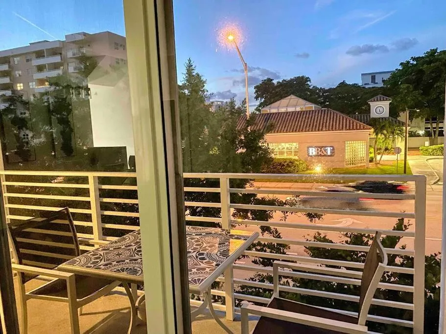 Across the Ocean few steps to beach contemporary three Bedroom townhouse