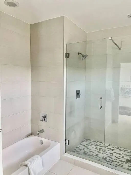 Across the Ocean few steps to beach contemporary three Bedroom townhouse