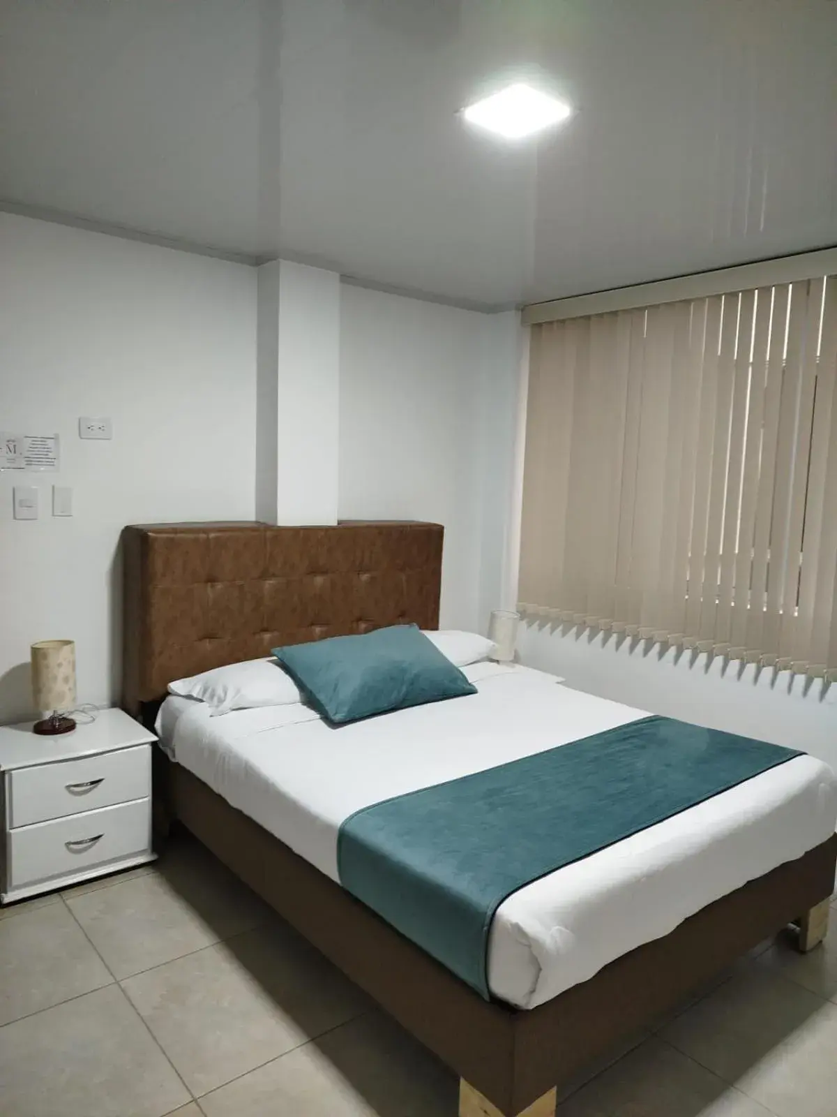 Standard Double Room in Hotel Monarka-Edificio Standard Double Room in Hotel Monarka-Edificio