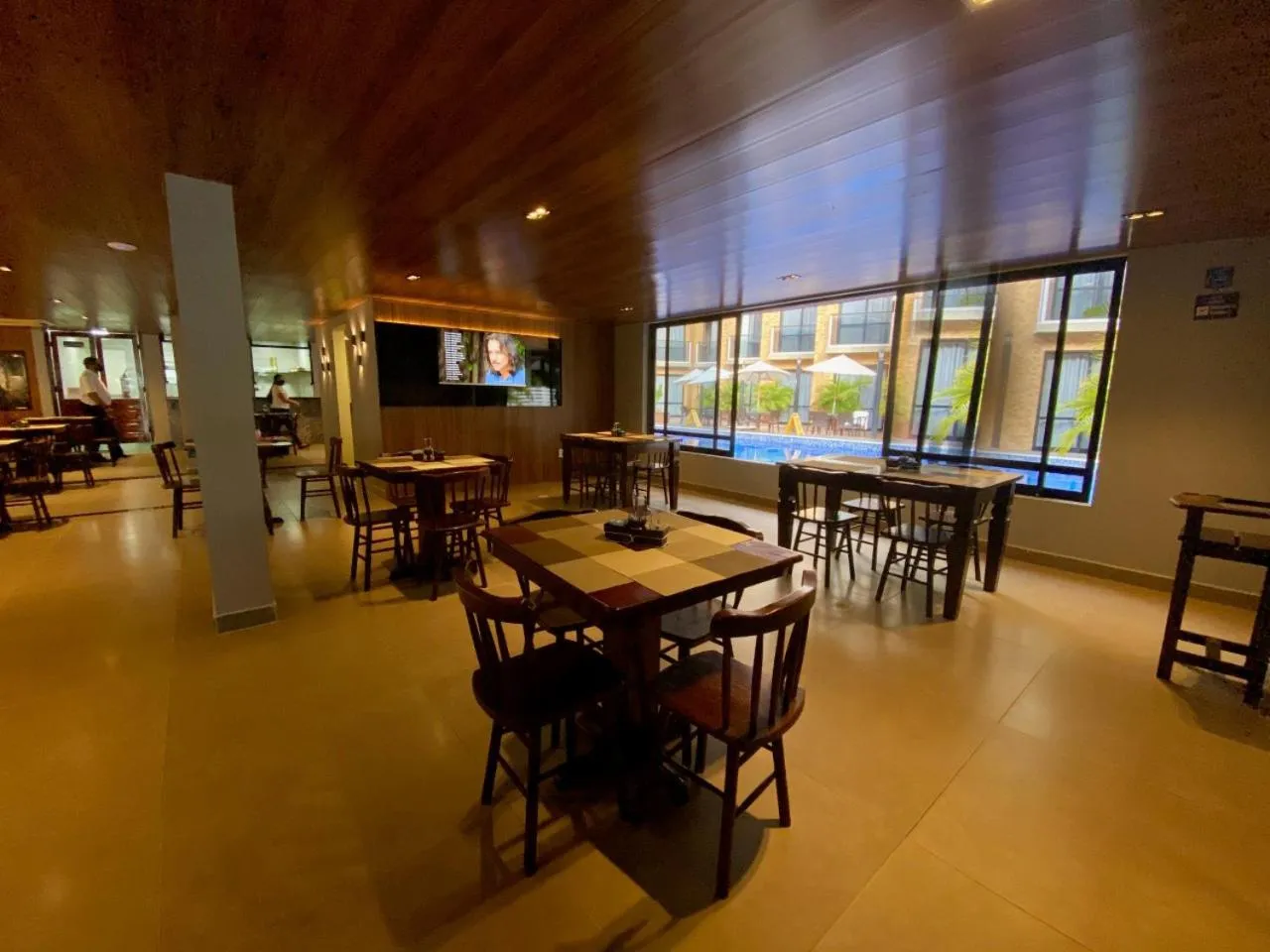 Restaurant/places to eat in Bessa Beach Hotel