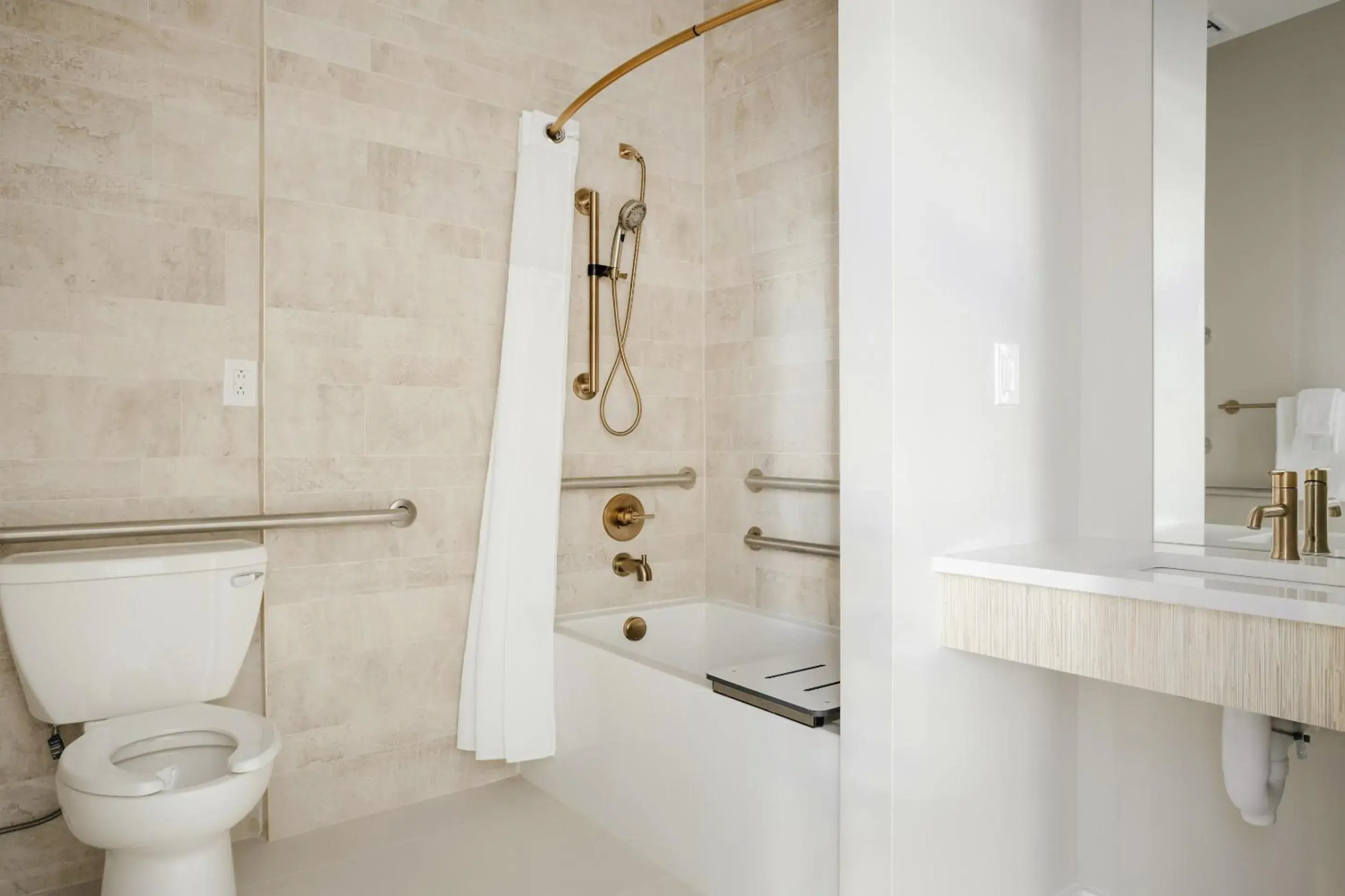 Apartment - Disability Access in Sonder by Marriott Bonvoy The Edison Apartments Old City Apartment - Disability Access in Sonder by Marriott Bonvoy The Edison Apartments Old City