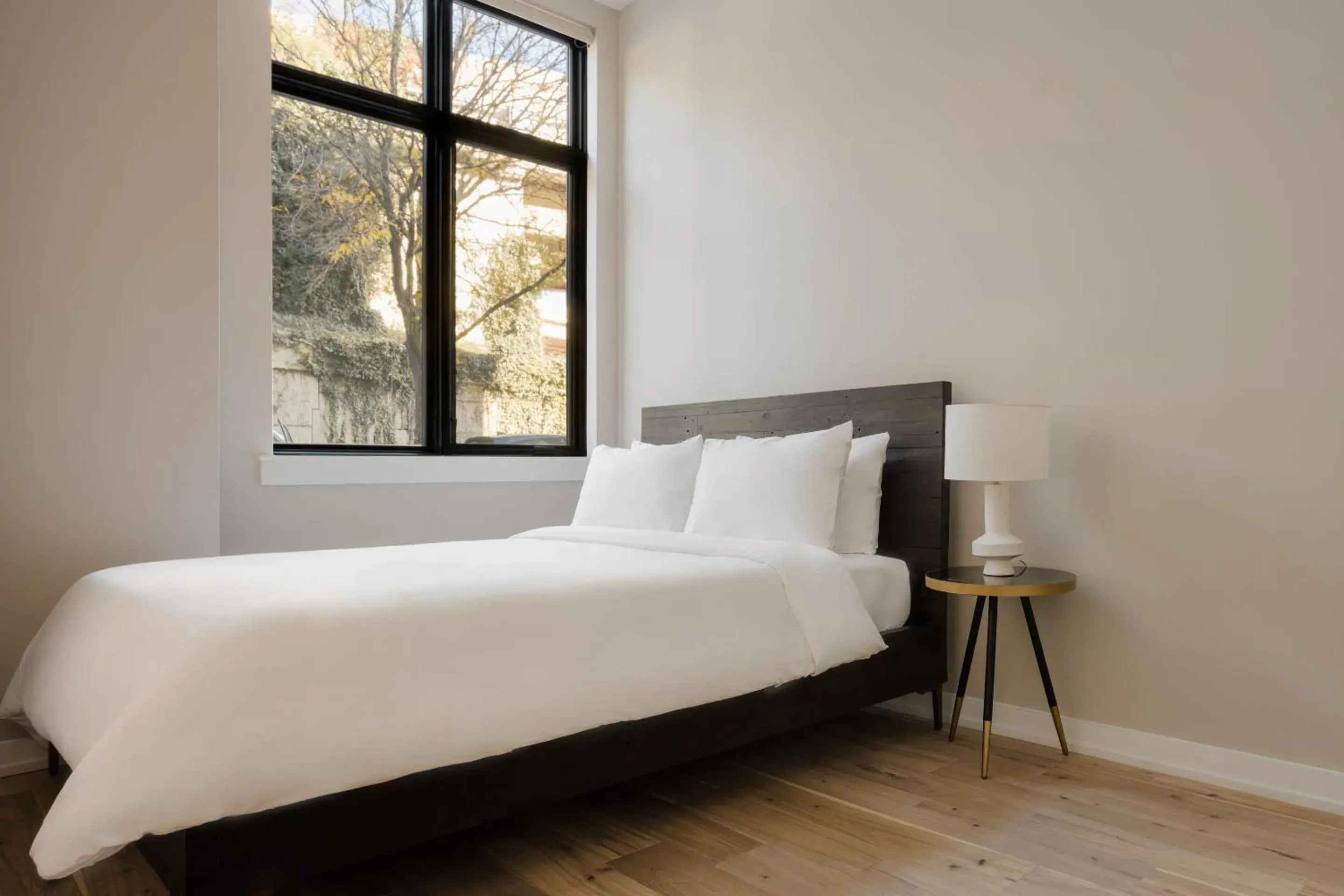 Apartment - Disability Access in Sonder by Marriott Bonvoy The Edison Apartments Old City Apartment - Disability Access in Sonder by Marriott Bonvoy The Edison Apartments Old City