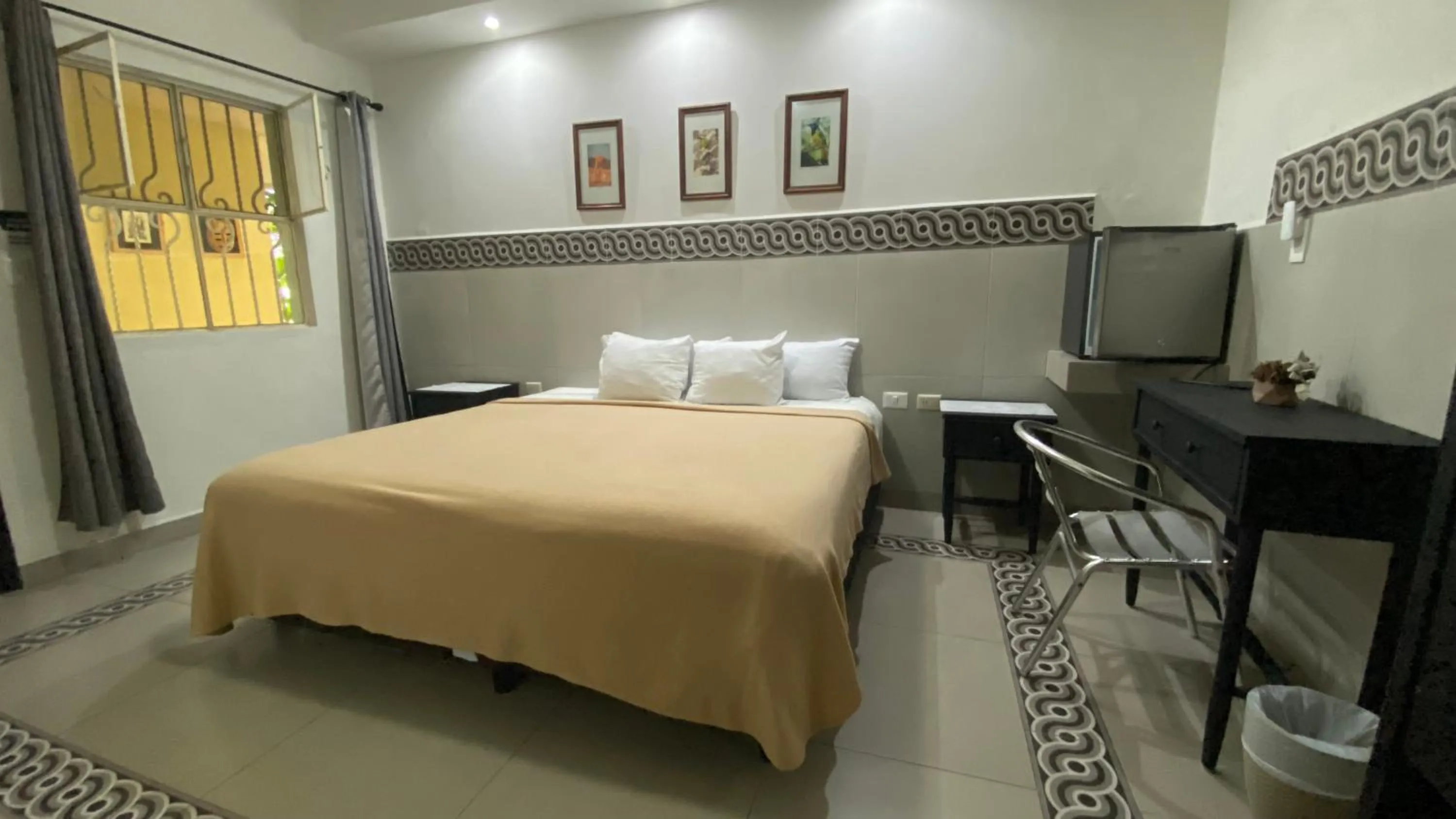 Photo of the whole room, Bed in Hotel Santa Ana