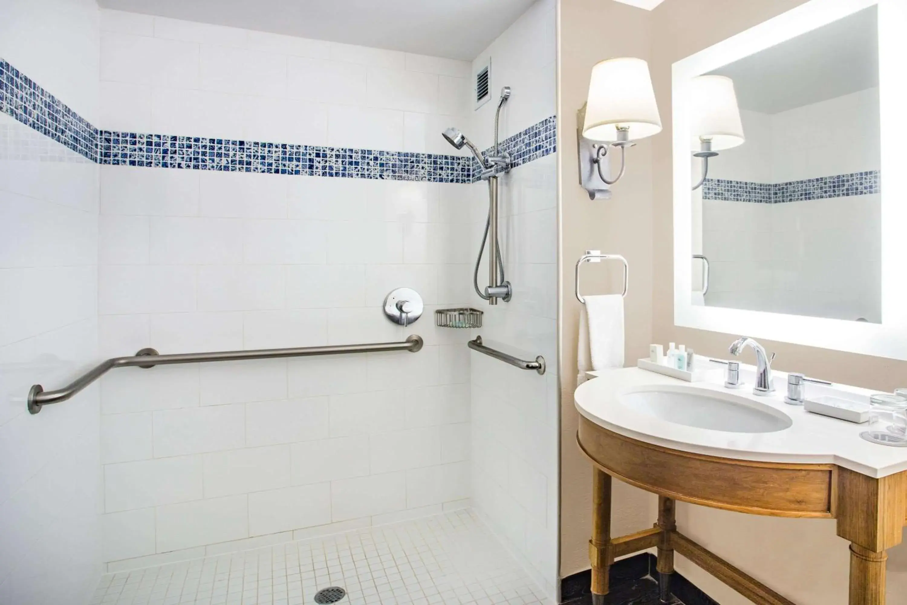 Queen Room with Pool View - Accessible in Wyndham Grand Rio Mar Rainforest Beach and Golf Resort Queen Room with Pool View - Accessible in Wyndham Grand Rio Mar Rainforest Beach and Golf Resort