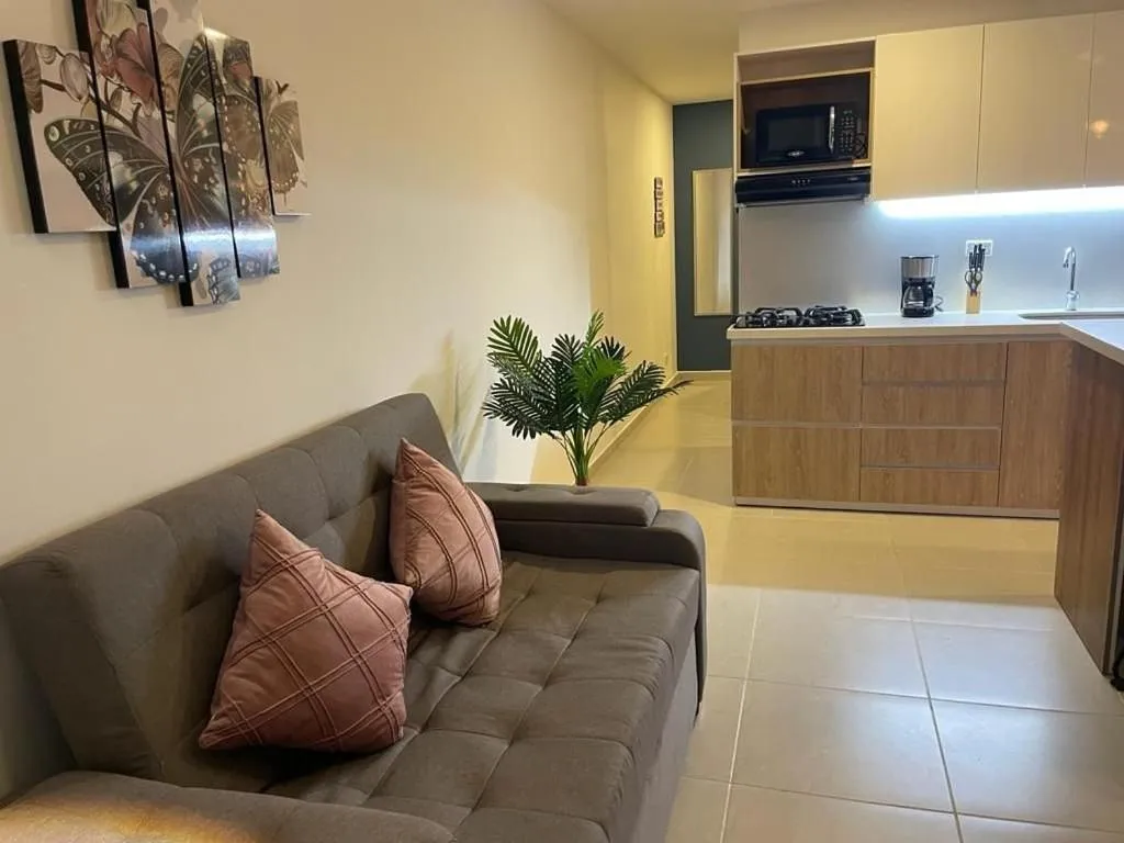 On site in Apartamentos Avenida del malecón, frente al lago. Guatape