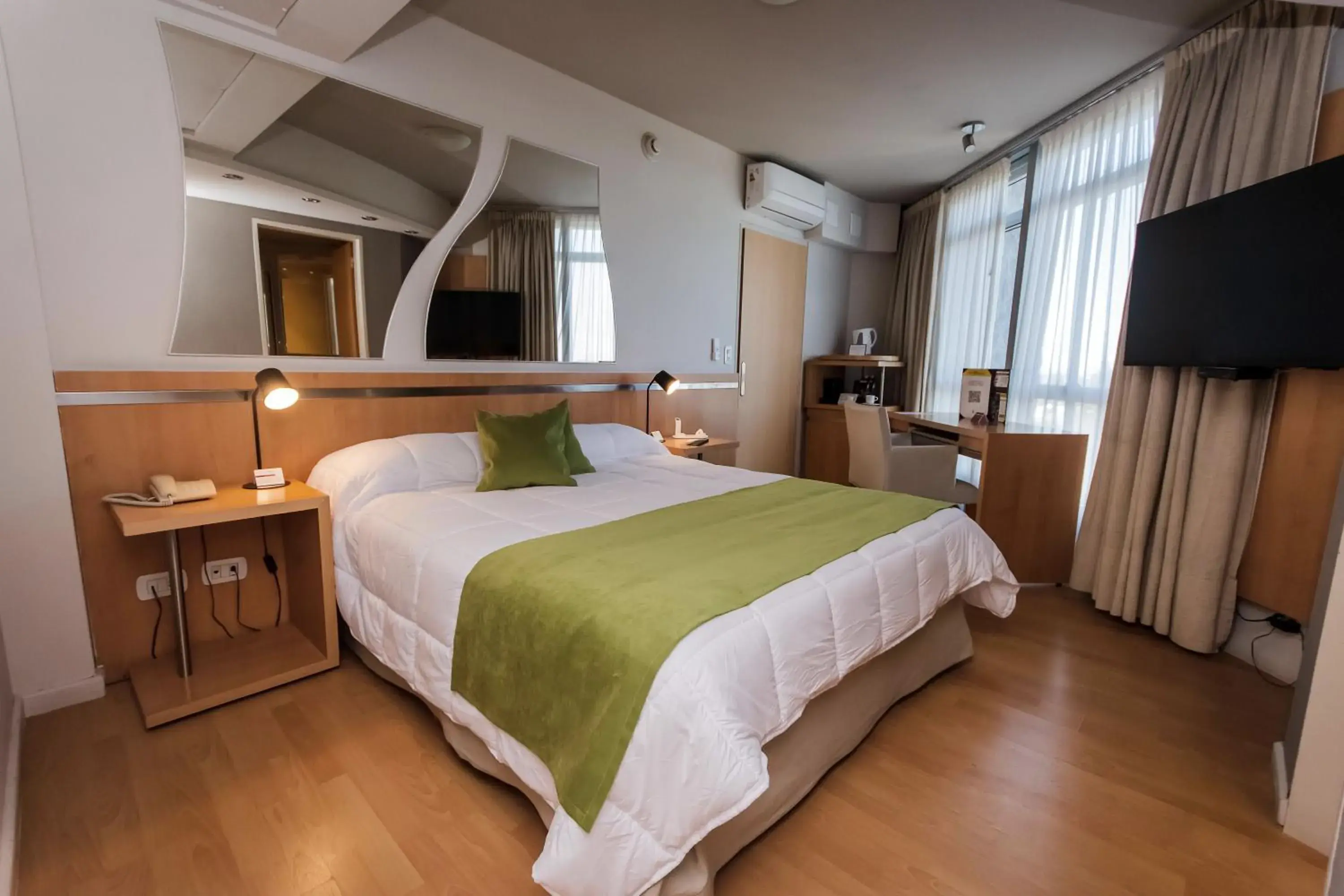 Bed in Maran Suites & Towers Bed in Maran Suites & Towers