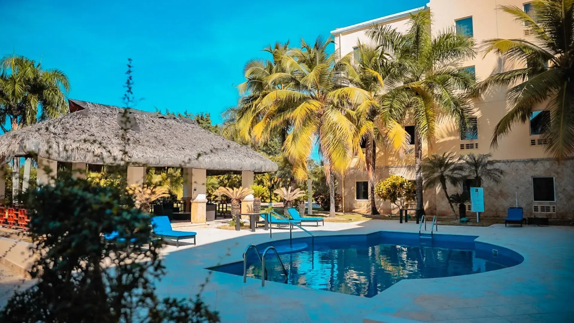 Property building in Quality Hotel Real Aeropuerto Santo Domingo Property building in Quality Hotel Real Aeropuerto Santo Domingo