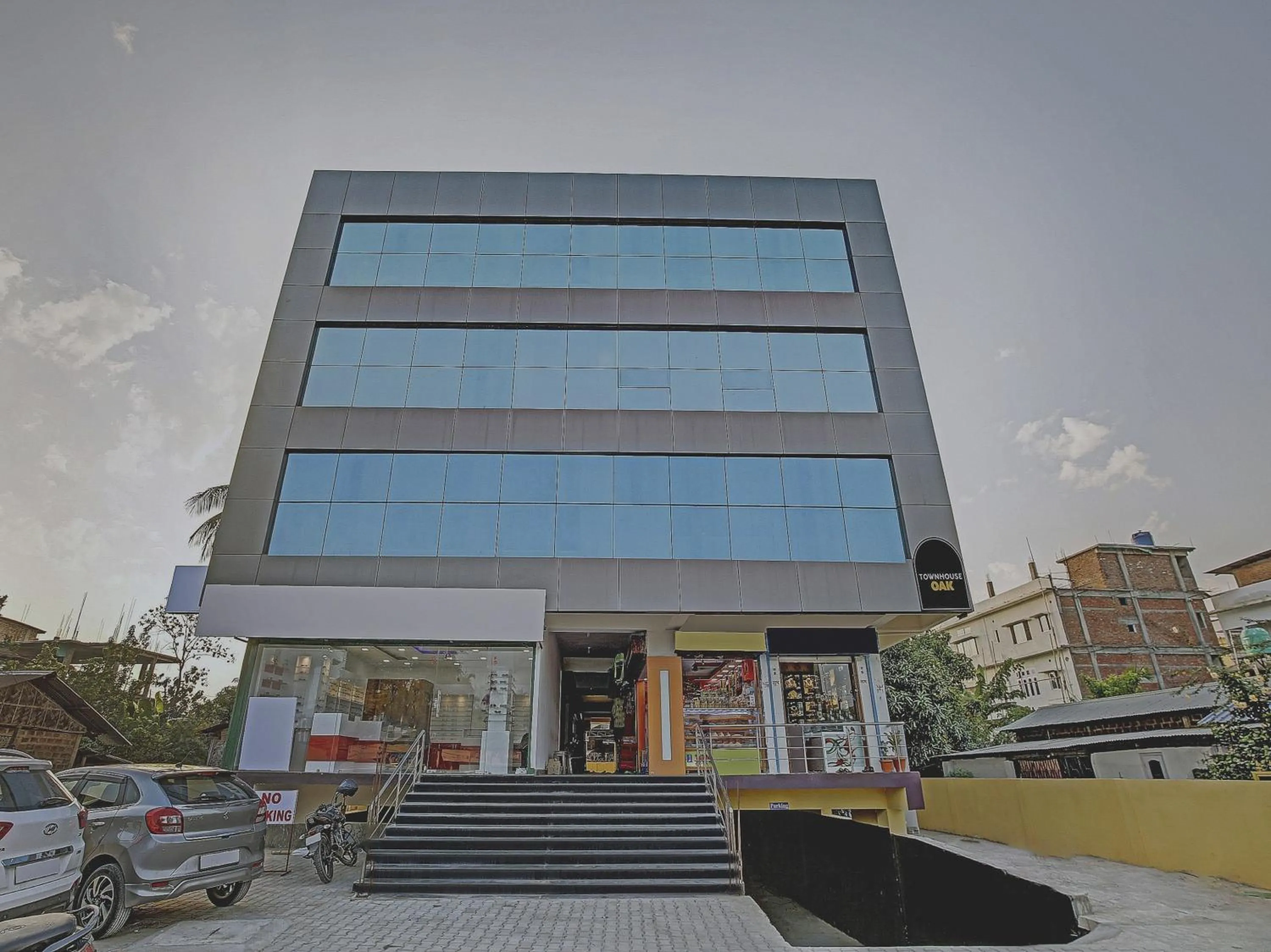 Facade/entrance in Townhouse OAK Hi-City