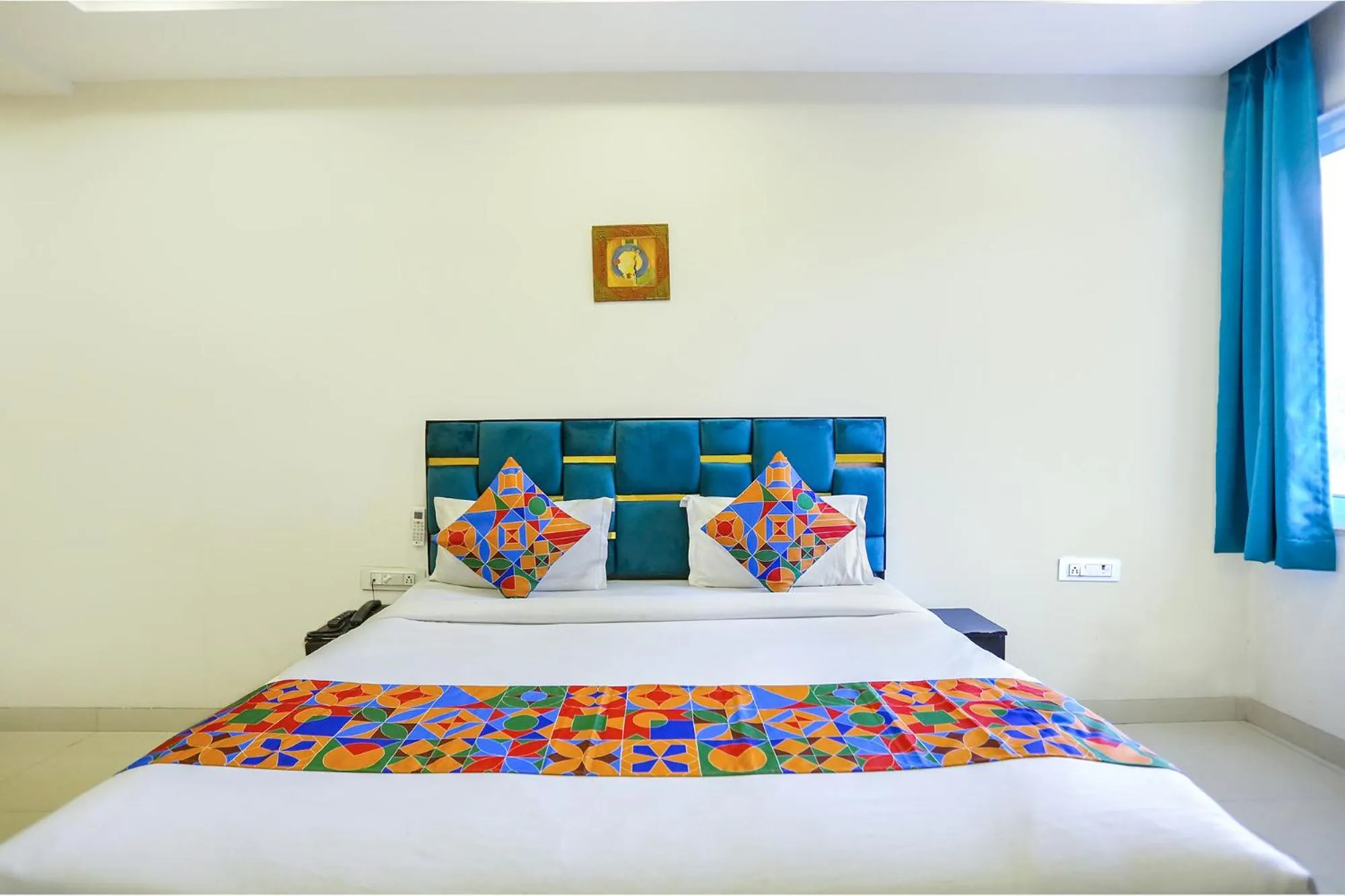 Bed in FabHotel Shiv Rachna - Mansarovar