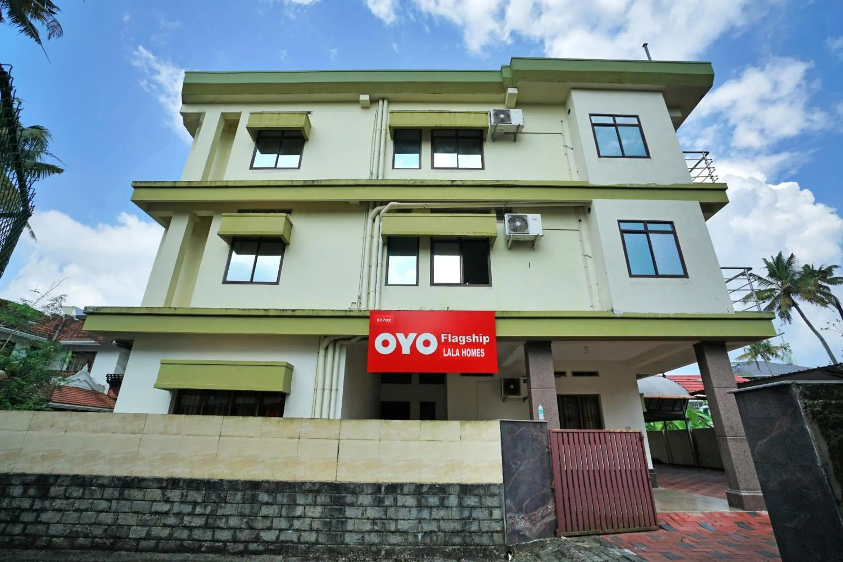 Facade/entrance in Collection O Lala Homes Facade/entrance in Collection O Lala Homes