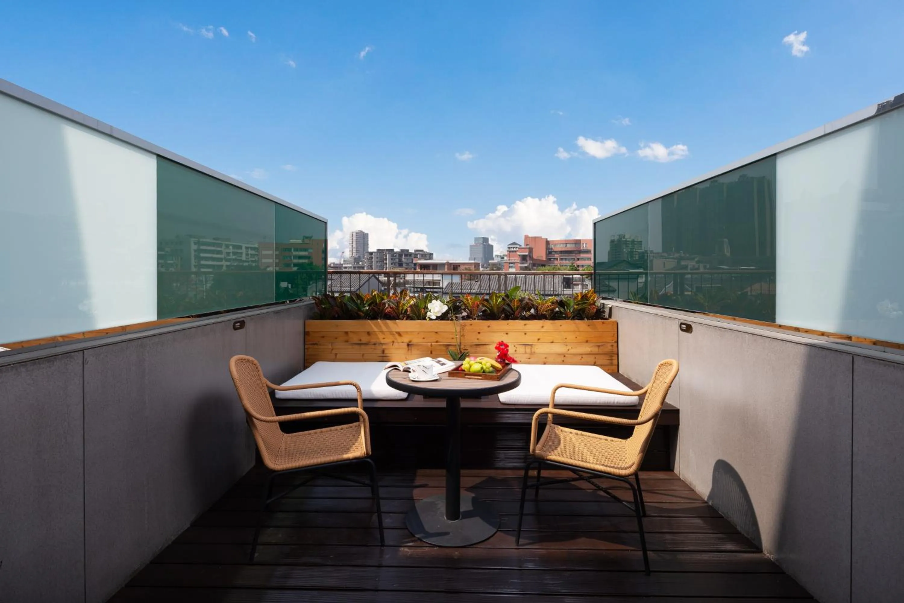 Balcony/Terrace in The Yun Collection Guangzhou Yong Qing Fang