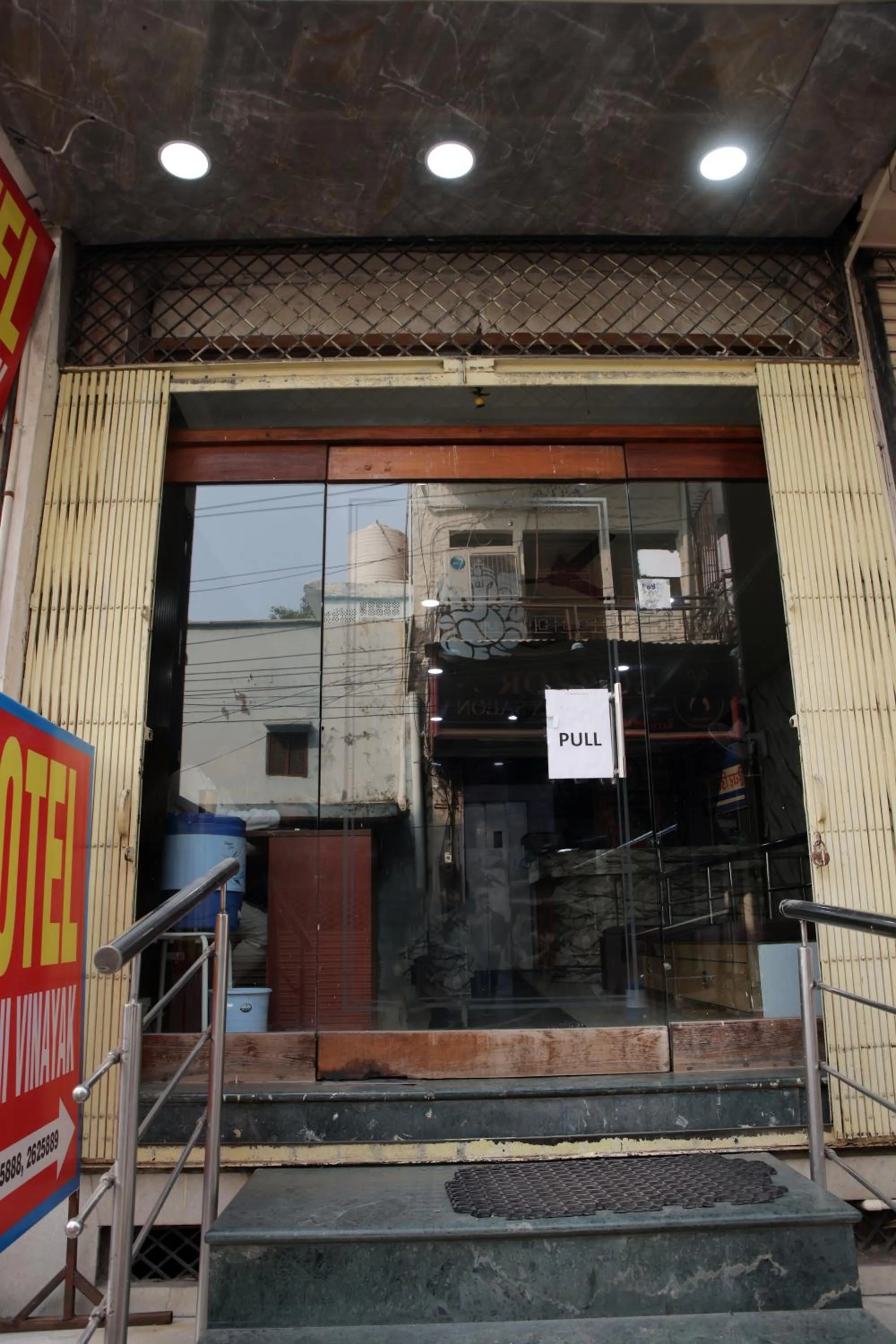 Property building in Hotel Siddhi Vinayak