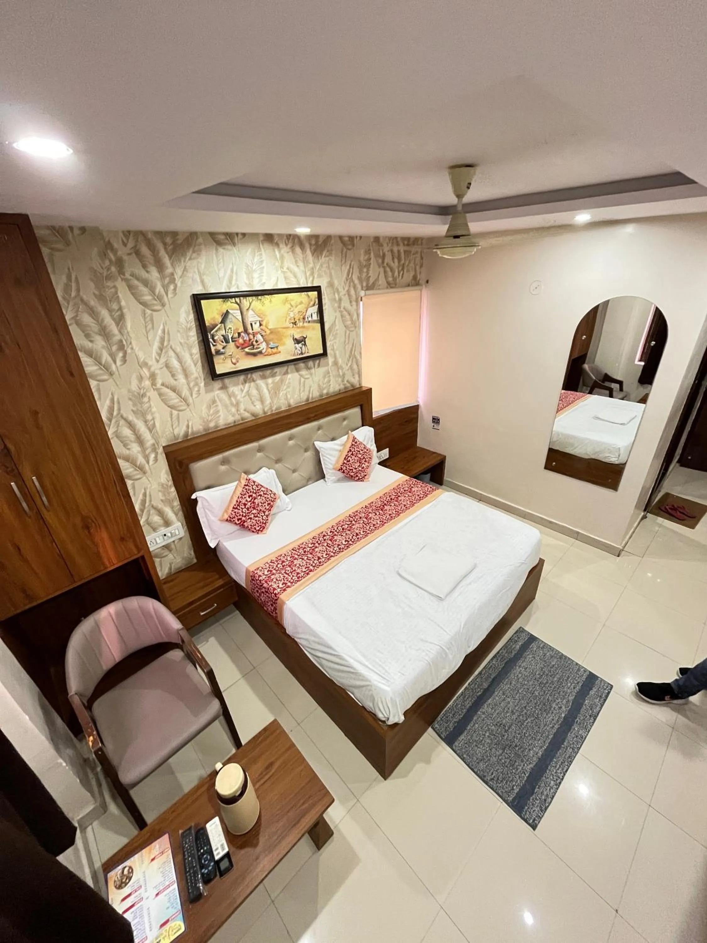 Bed in Hotel Siddhi Vinayak