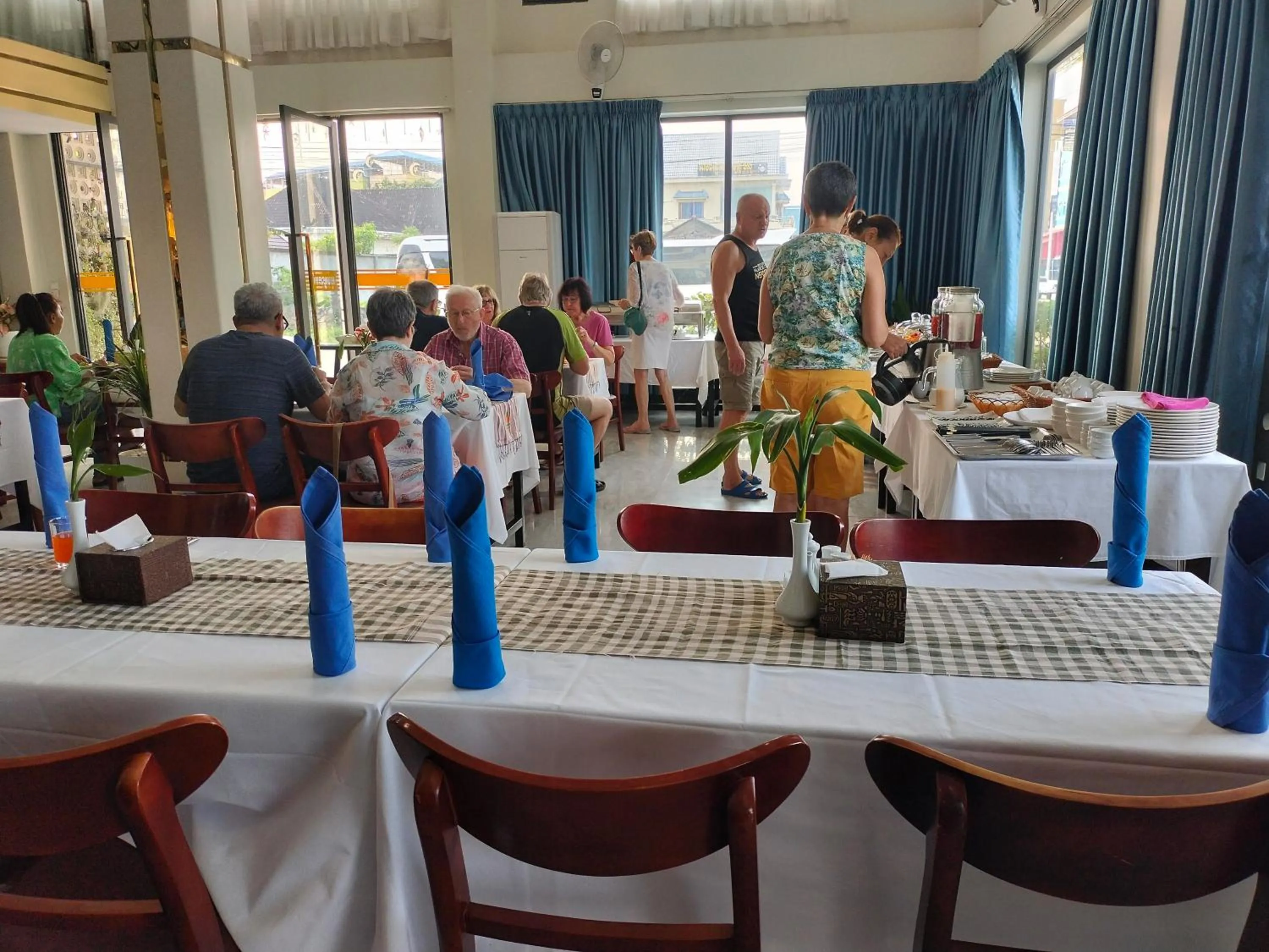 Restaurant/places to eat in Kampot Sunny Hotel