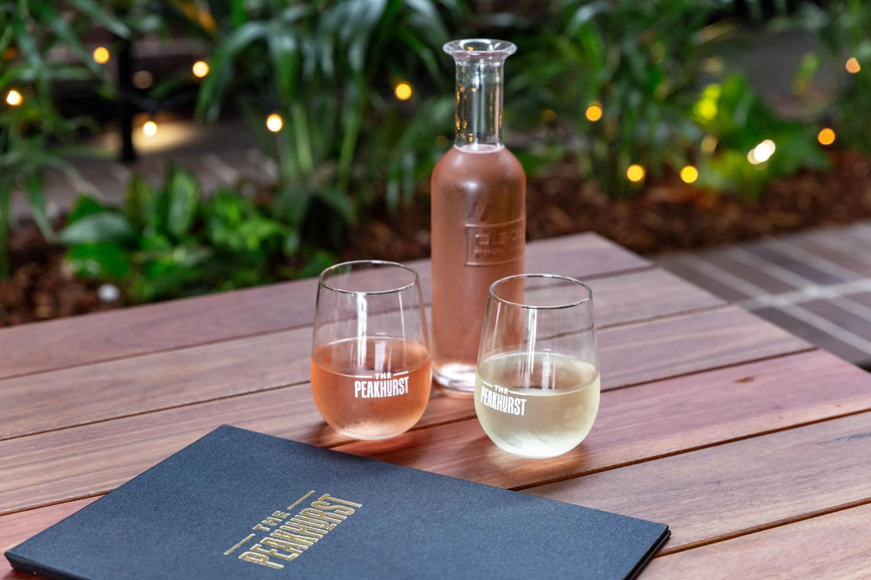 Restaurant/places to eat in The Peakhurst