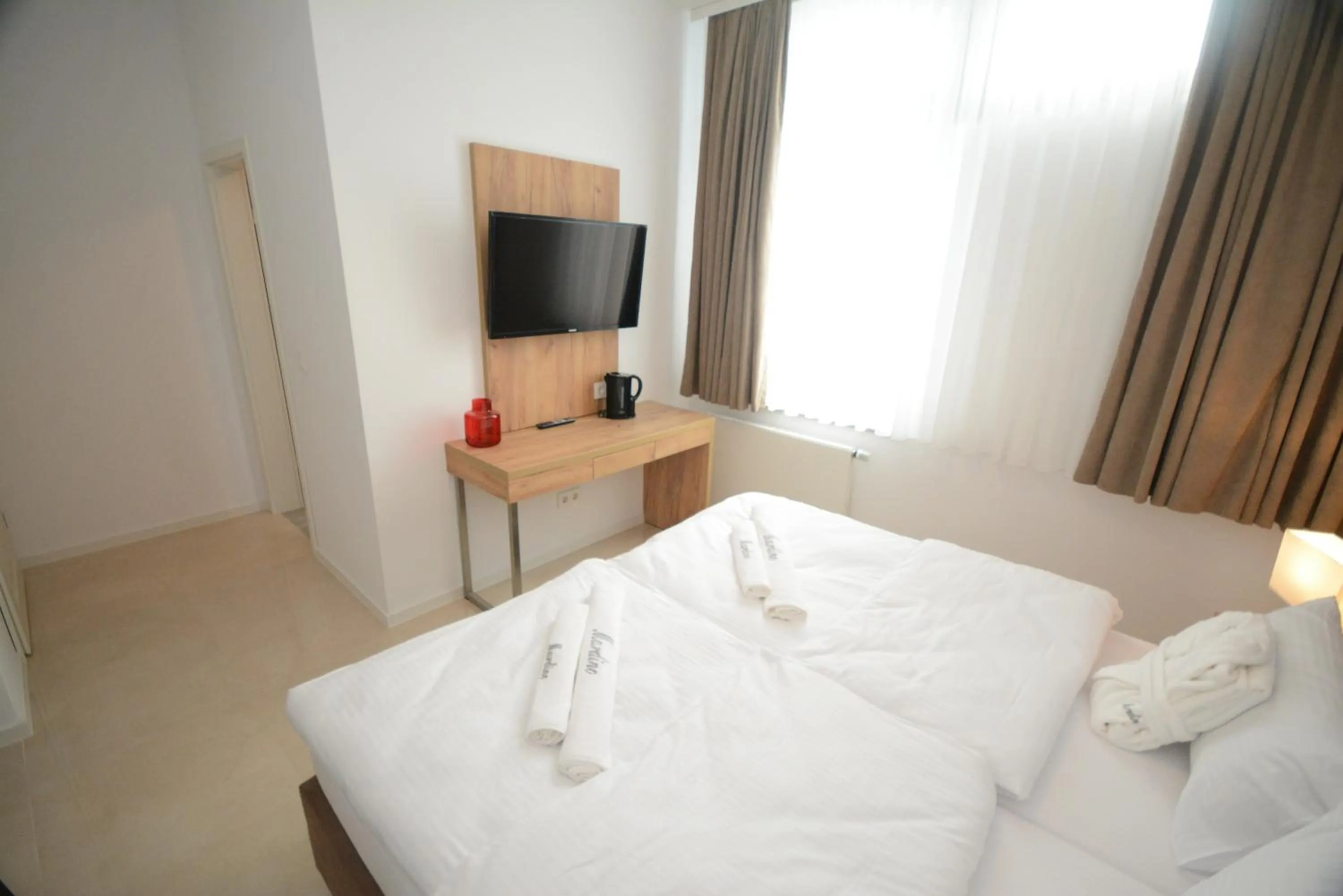 Bed in Hannover Zimmervermietung Mardino