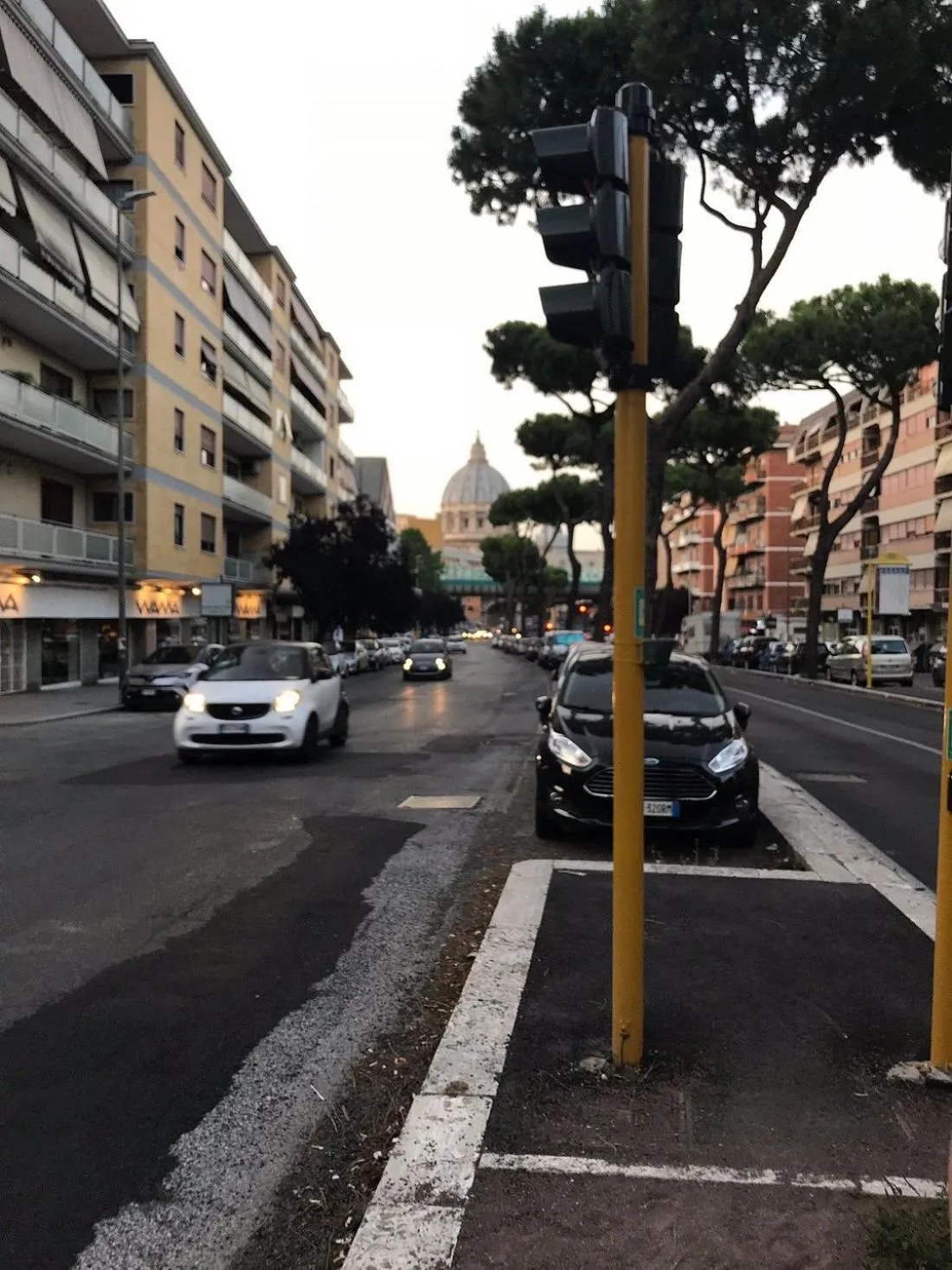 Property building in Gregorio's Rooms