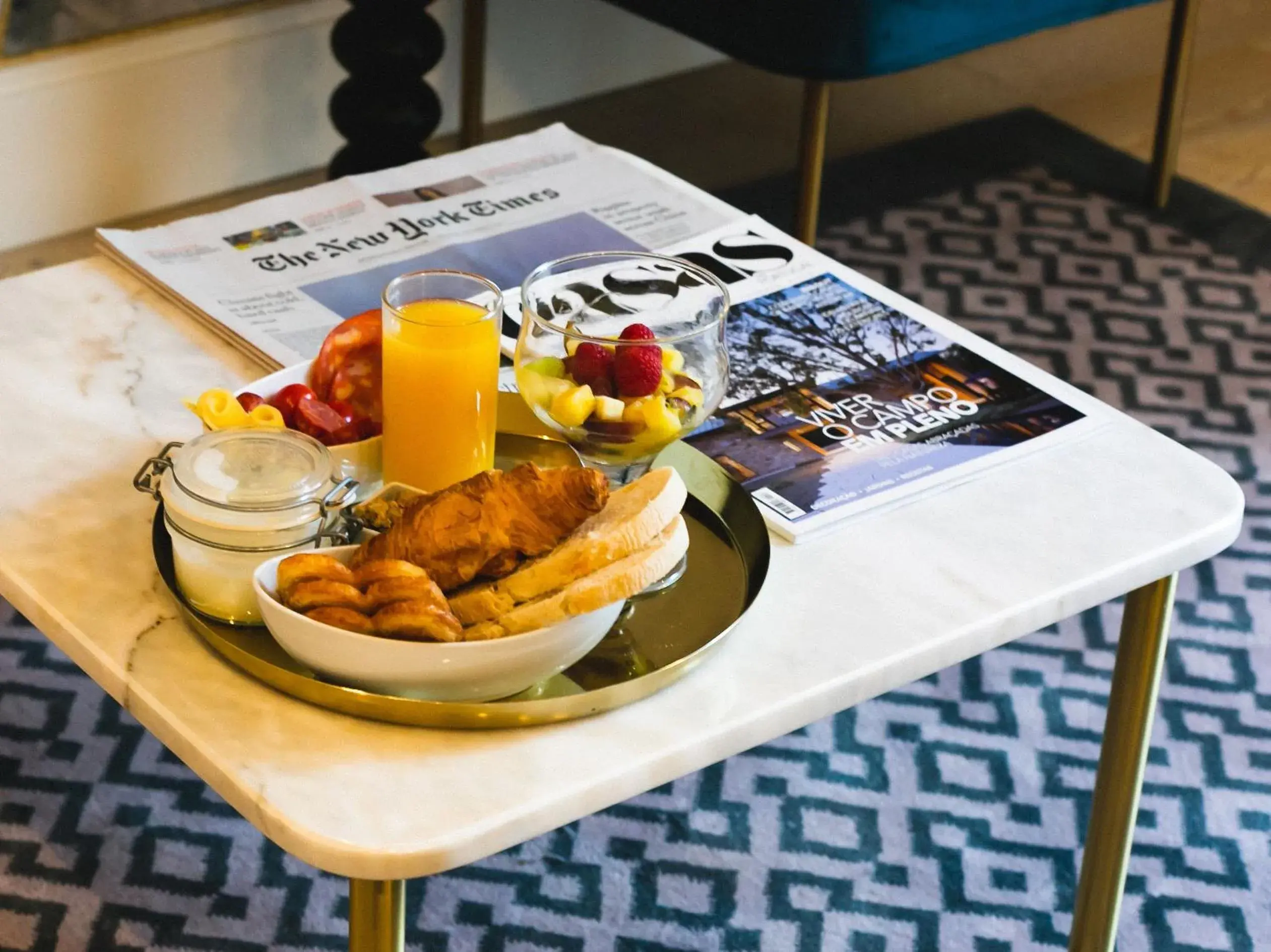 Food and drinks in The Lift Apartments by RIDAN Hotels Food and drinks in The Lift Apartments by RIDAN Hotels