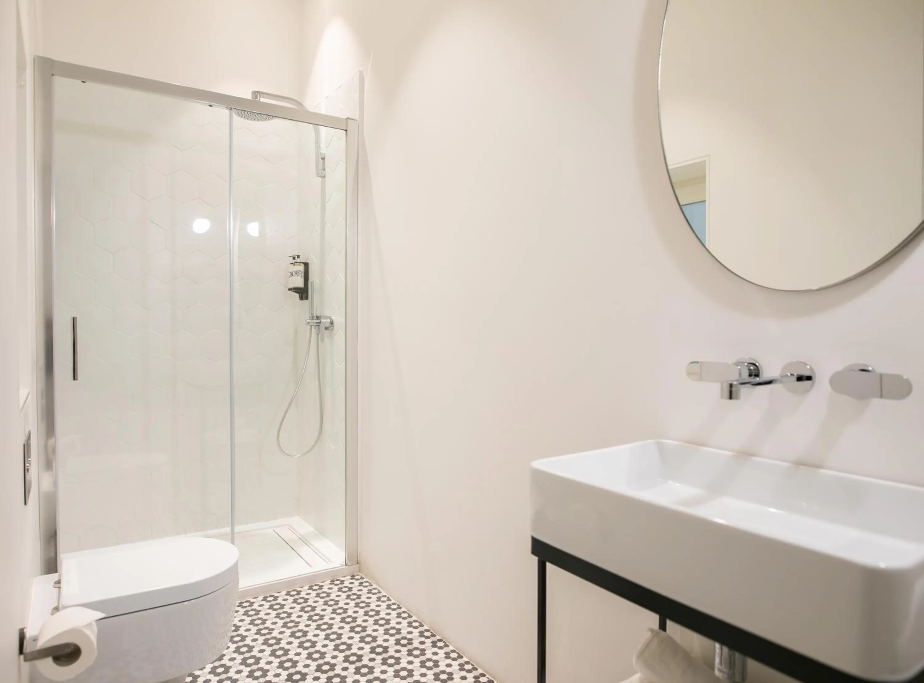 Toilet in The Lift Apartments by RIDAN Hotels