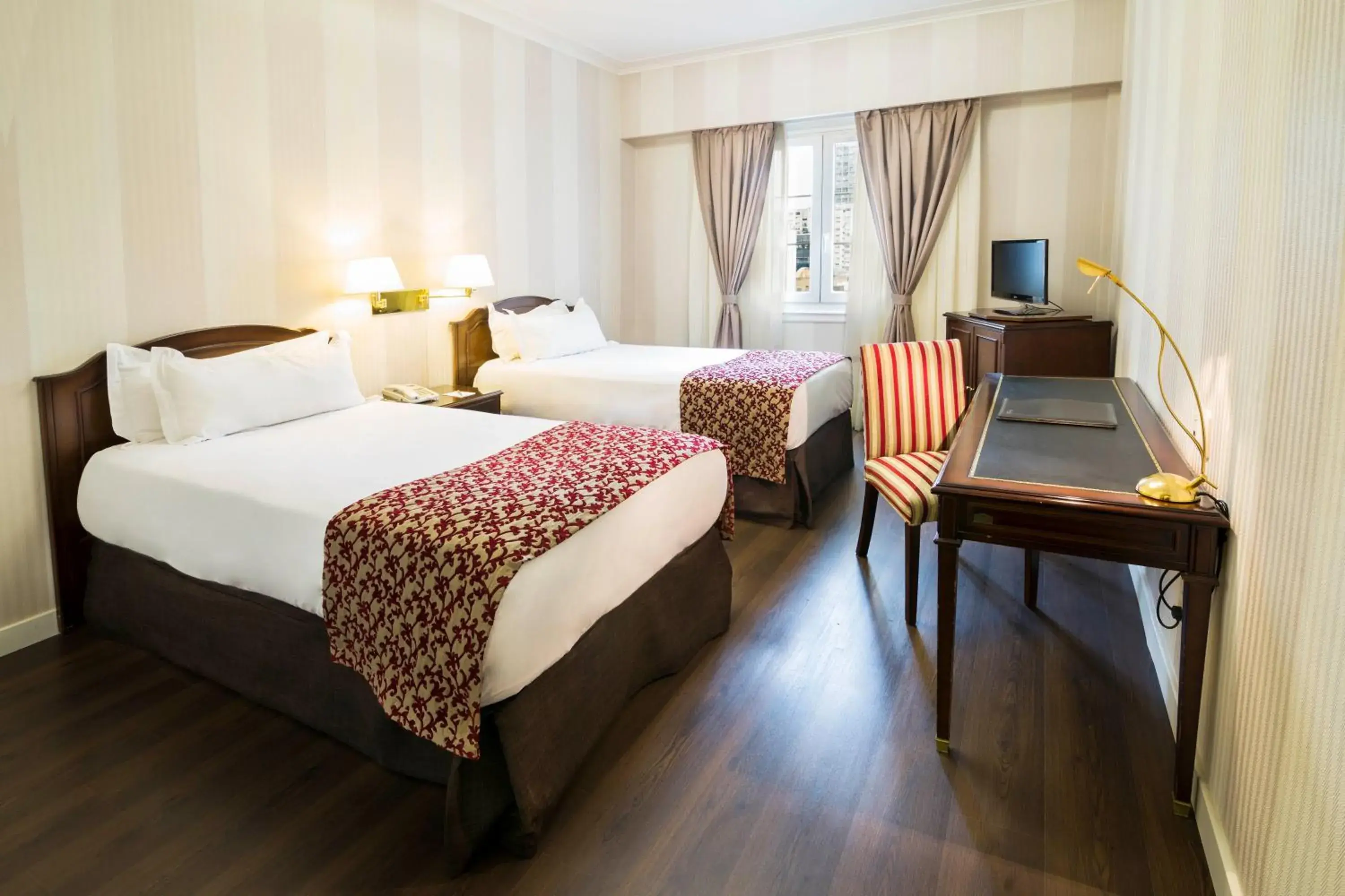 Bedroom, Bed in Claridge Hotel Bedroom, Bed in Claridge Hotel