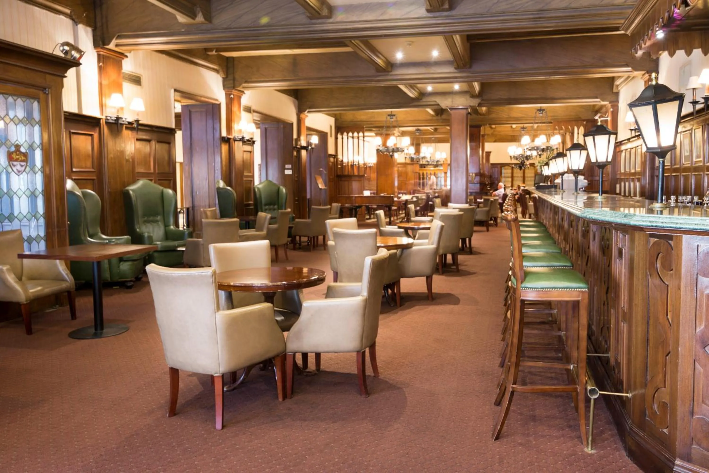 Lounge or bar in Claridge Hotel